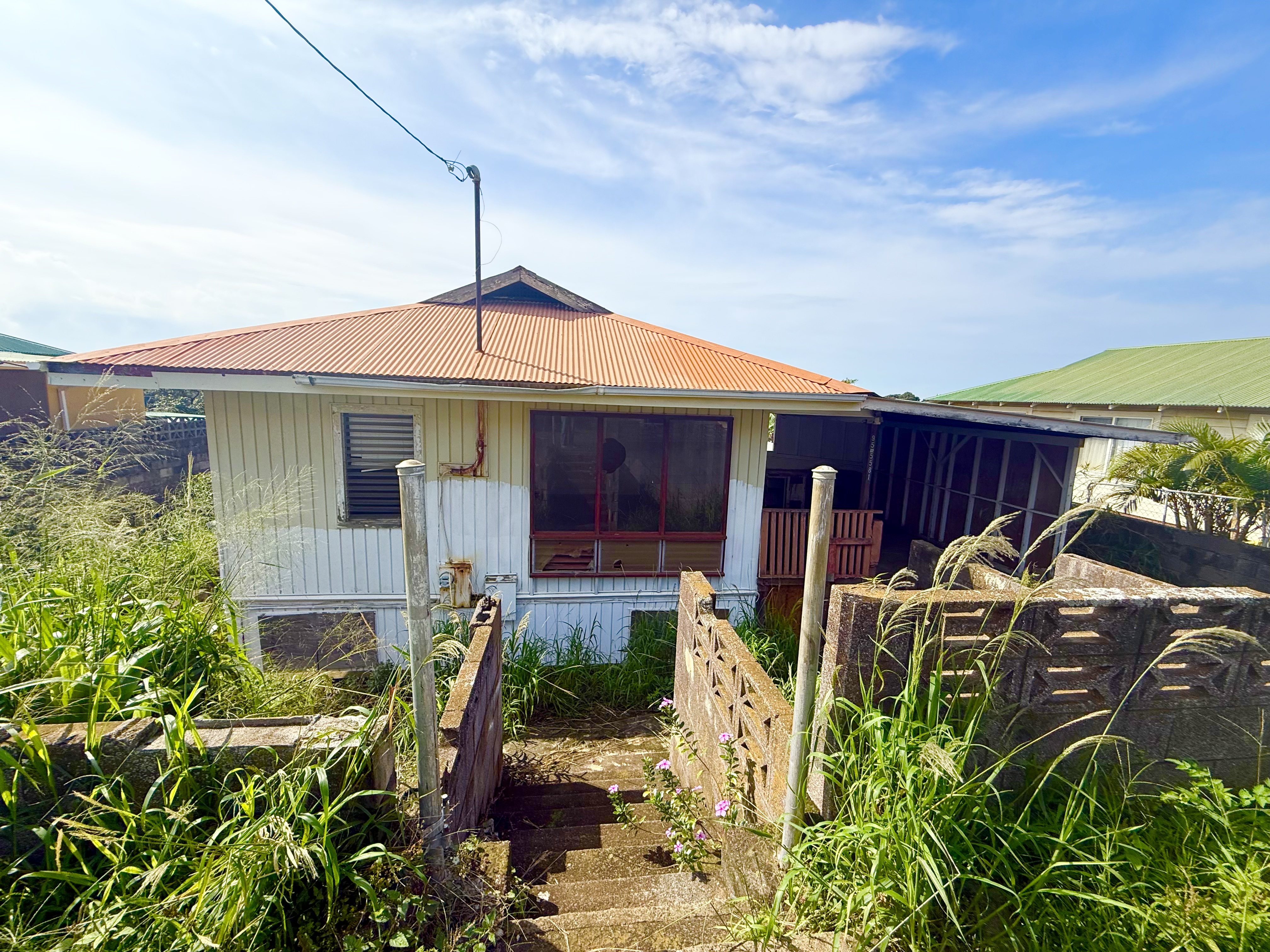 95-5581 Nahele St, Naalehu, HI 96772