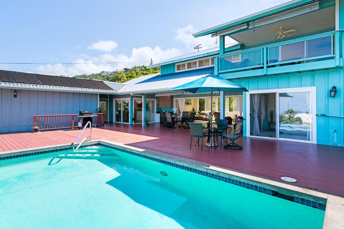 87-404 Kaohe Rd, Captain Cook, HI 96704