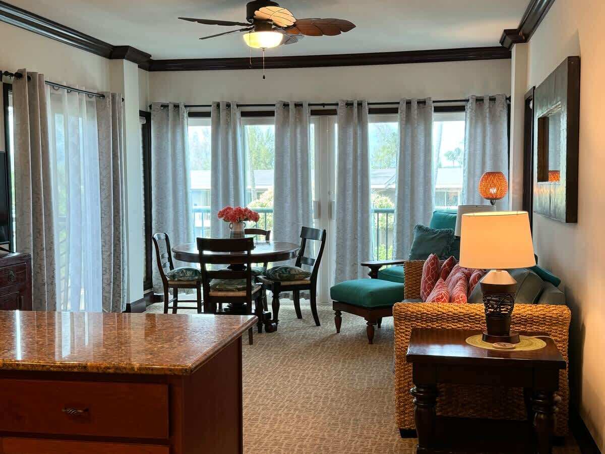 4-820 Kuhio Hwy, C303, Kapaa, HI 96746