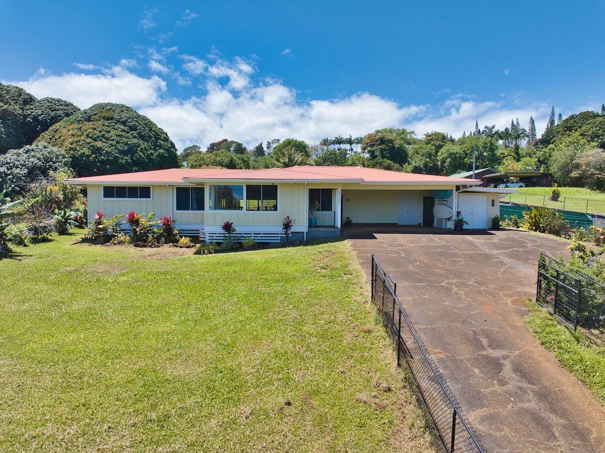 29-2211 Old Mamalahoa Hwy, 2, Hakalau, HI 96710