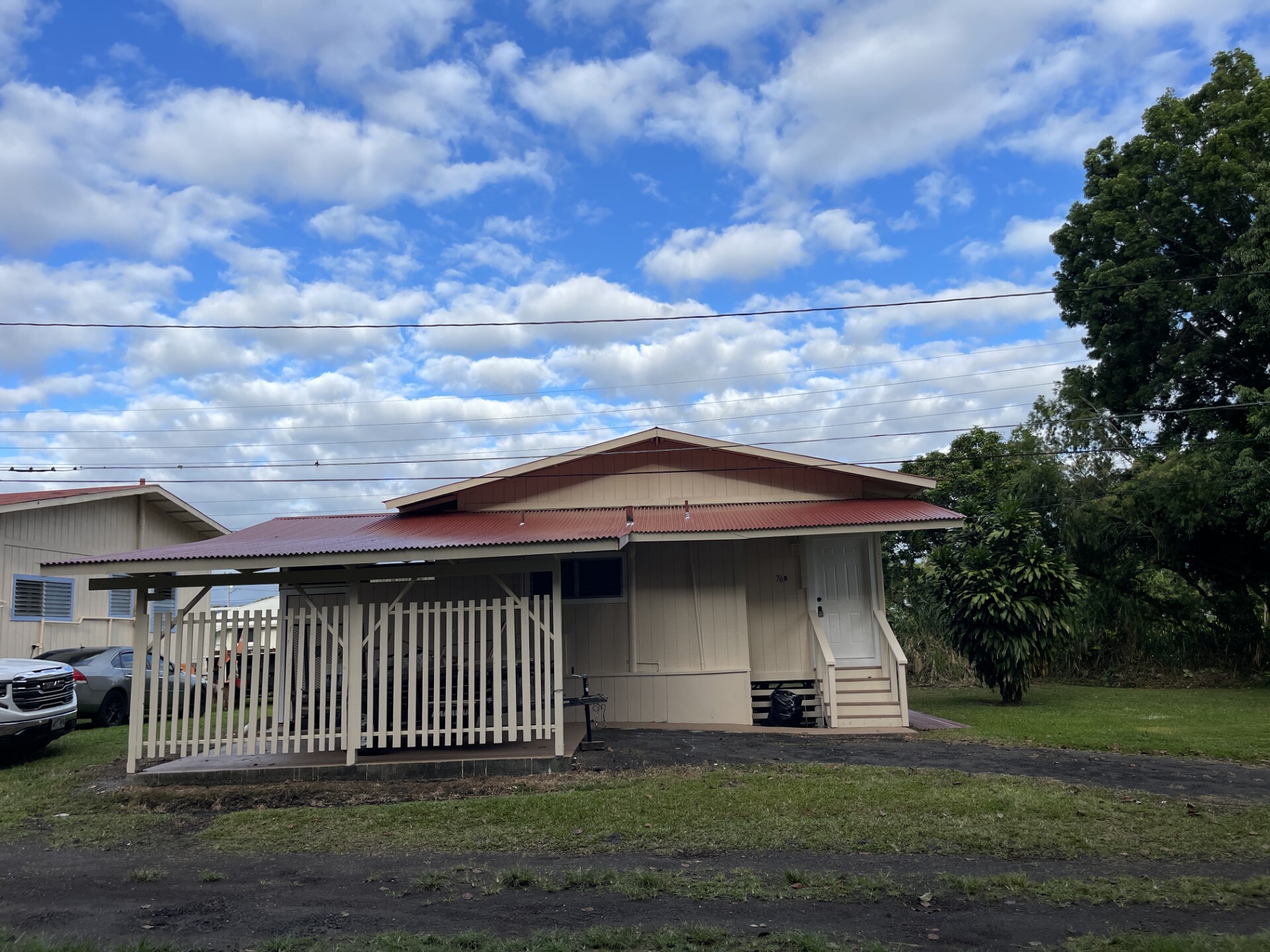 76 Palai St, Hilo, HI 96720