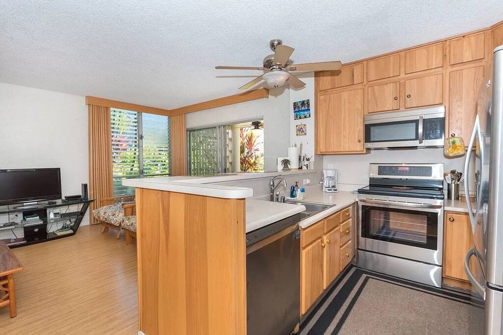 75-6016 Alii Dr, 108, Kailua Kona, HI 96740