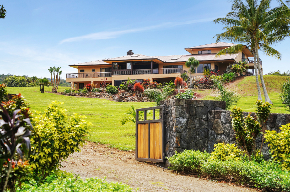 52-4602 Akoni Pule Hwy, D, Kapaau, HI 96755