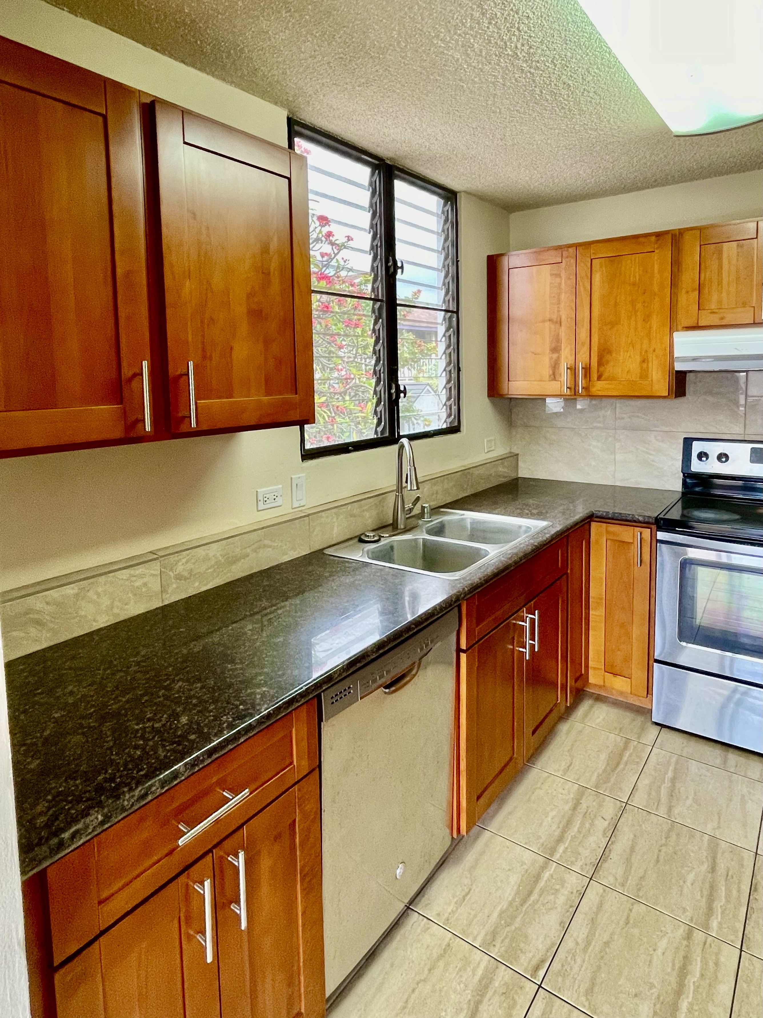75-5709 Kalawa St, A3, Kailua Kona, HI 96740