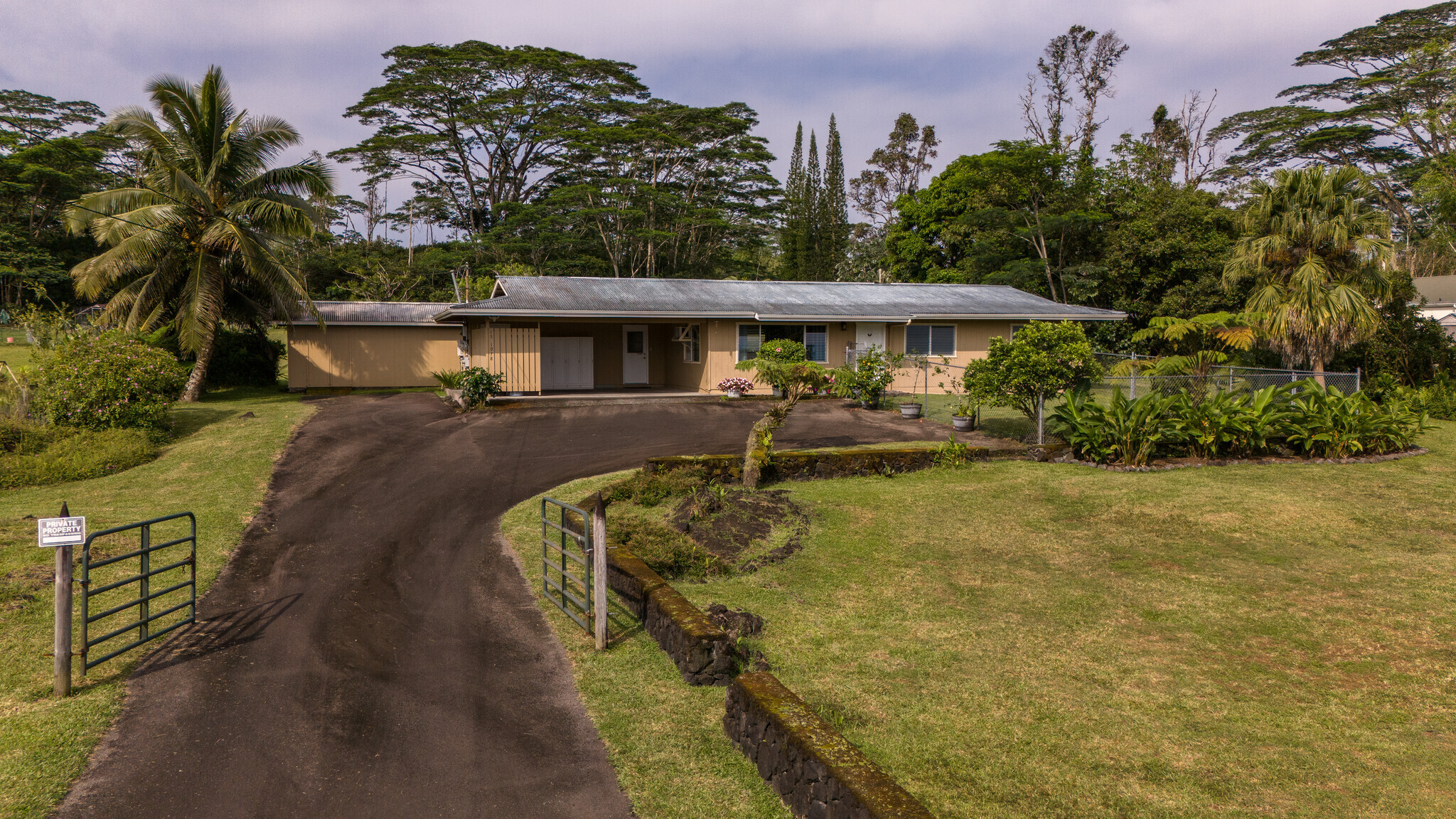 15-1978 28Th Ave, Keaau, HI 96749