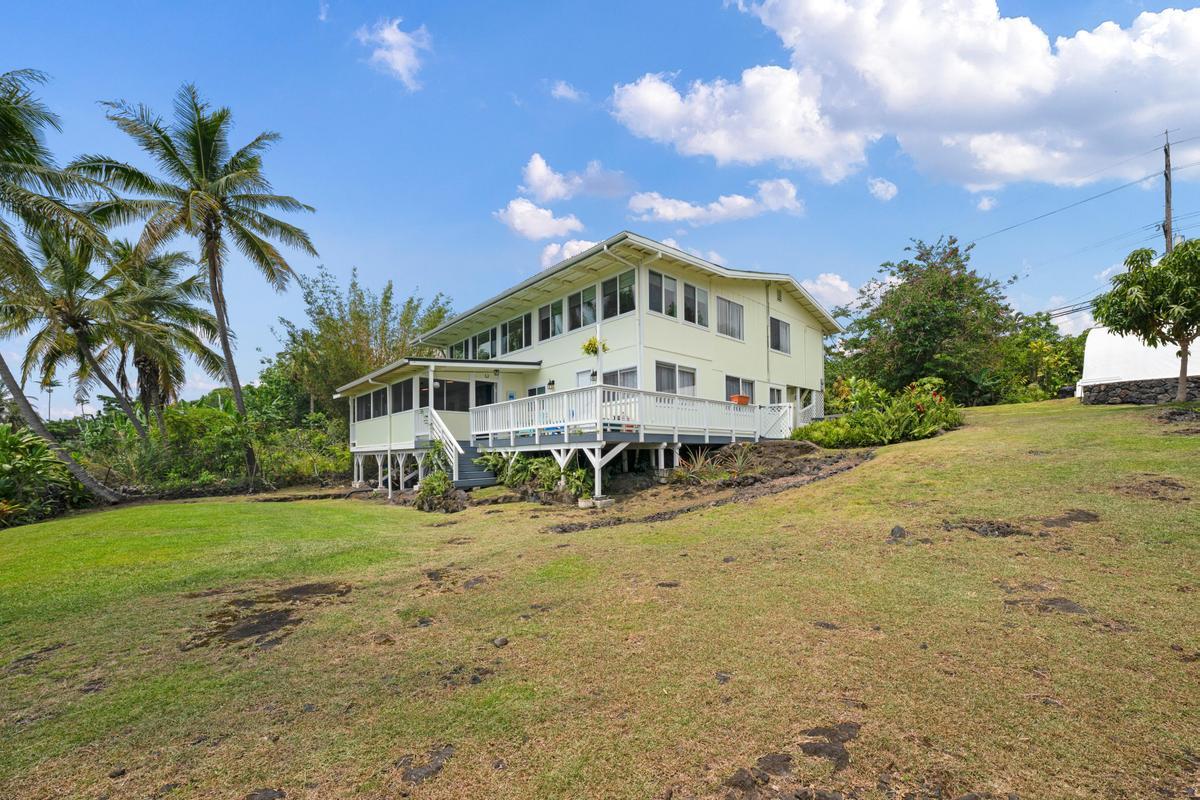 85-4563 Hawaii Belt Rd, Captain Cook, HI 96704