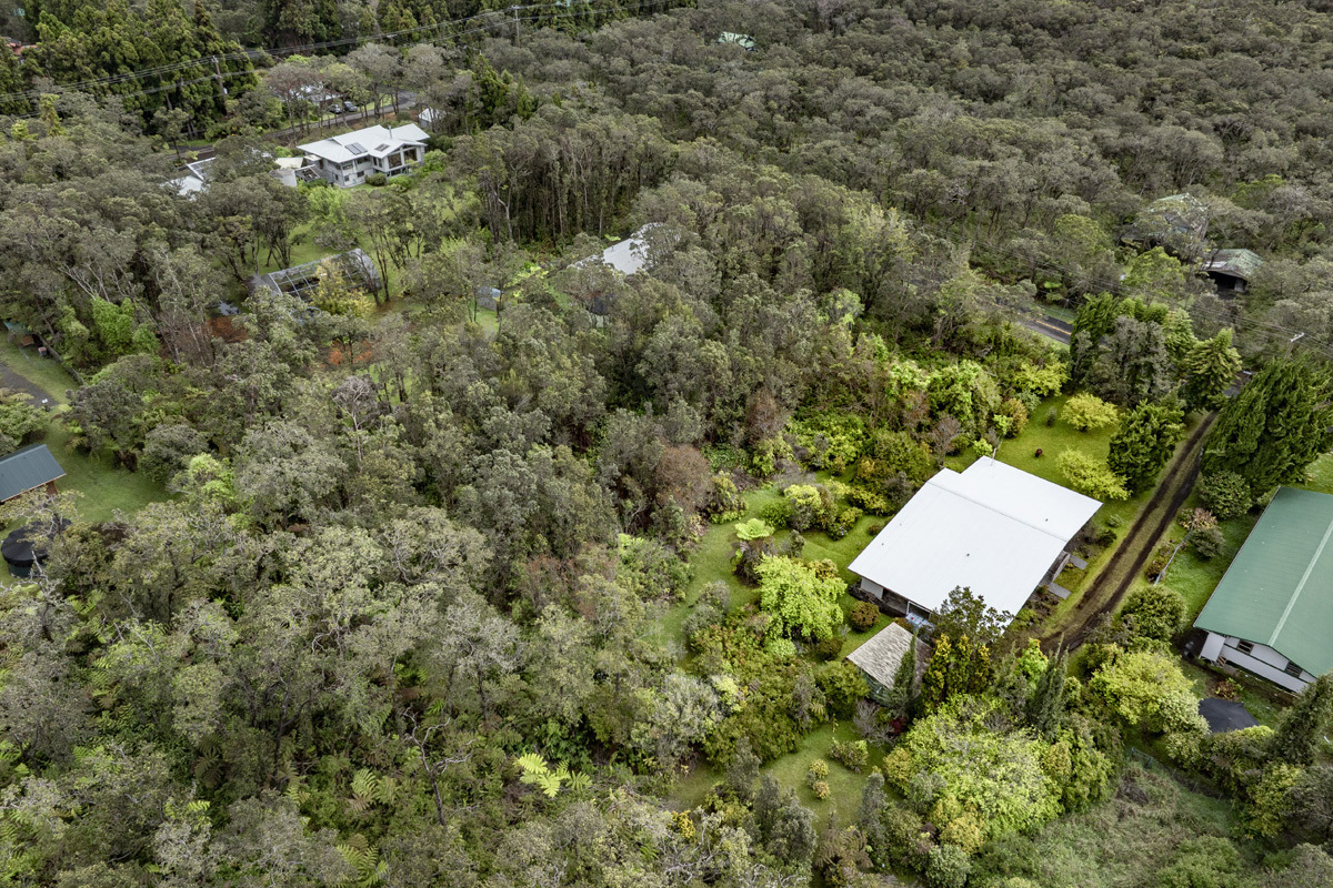 19-4041 Haunani Rd, Volcano, HI 96785
