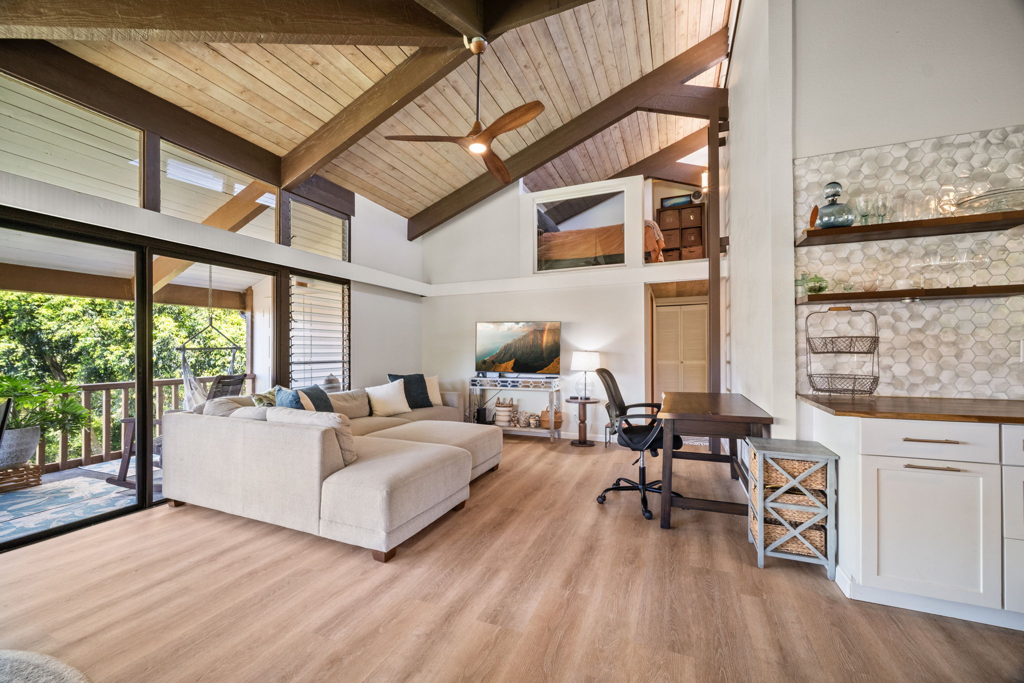 4701 Kawaihau Rd, L201, Kapaa, HI 96746