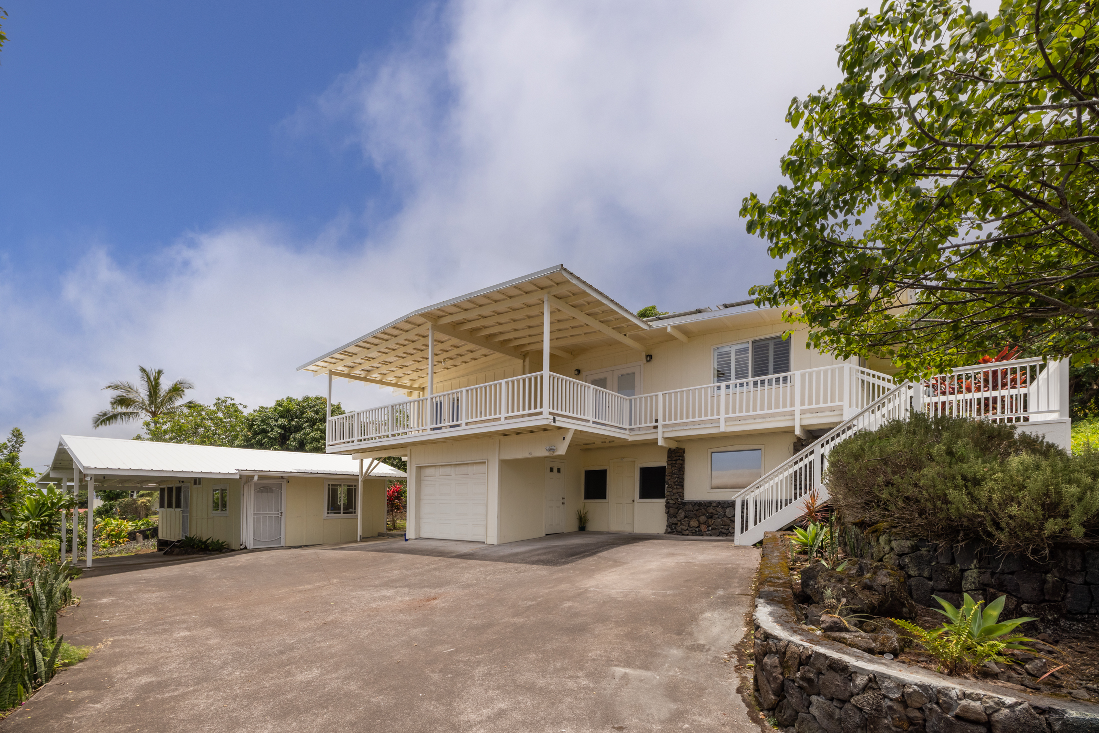 73-1177 Ahulani St, Kailua Kona, HI 96740