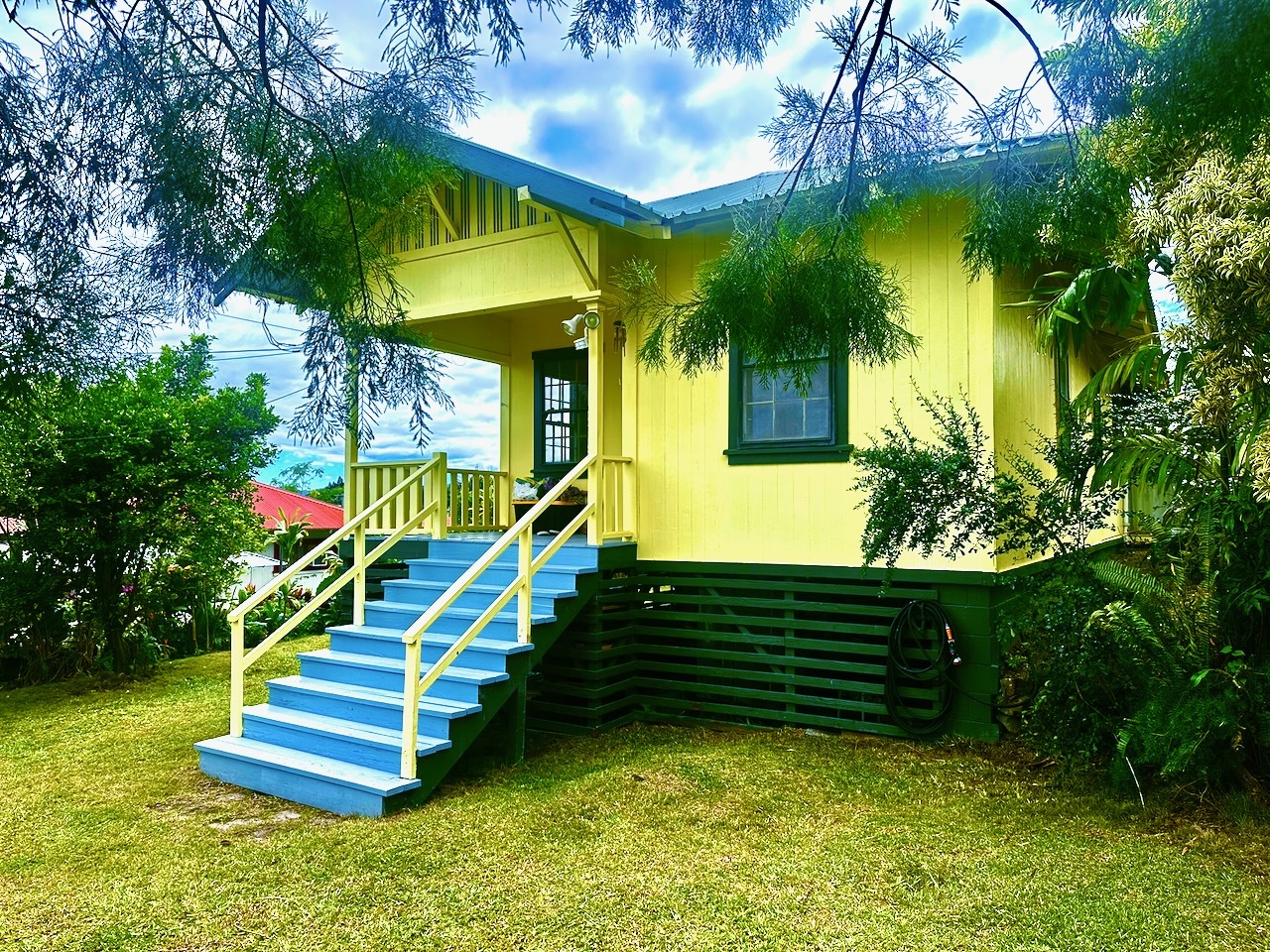 96-3087 Pakalana St, Pahala, HI 96777