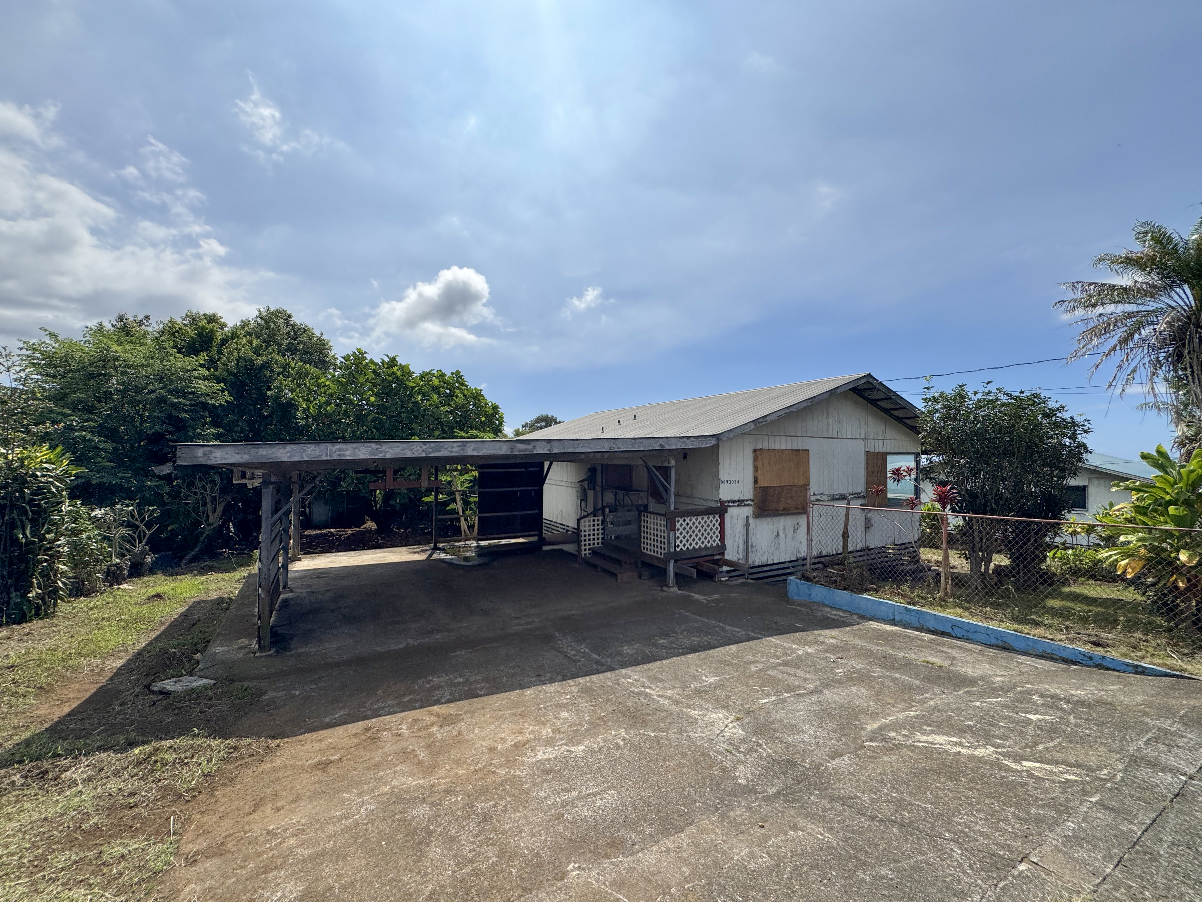 96-3034 Koali St, Pahala, HI 96777