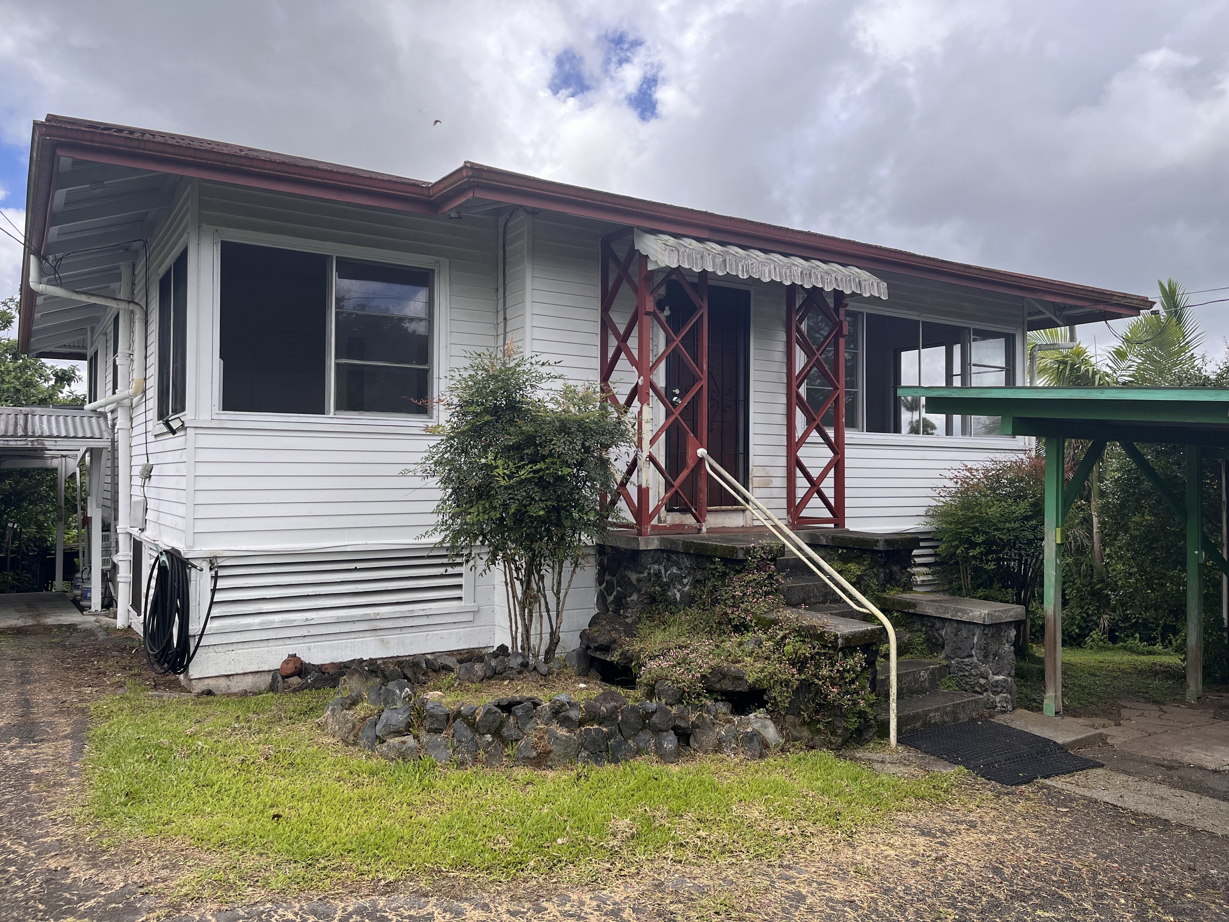 18-1270 Volcano Rd, Mountain View, HI 96771