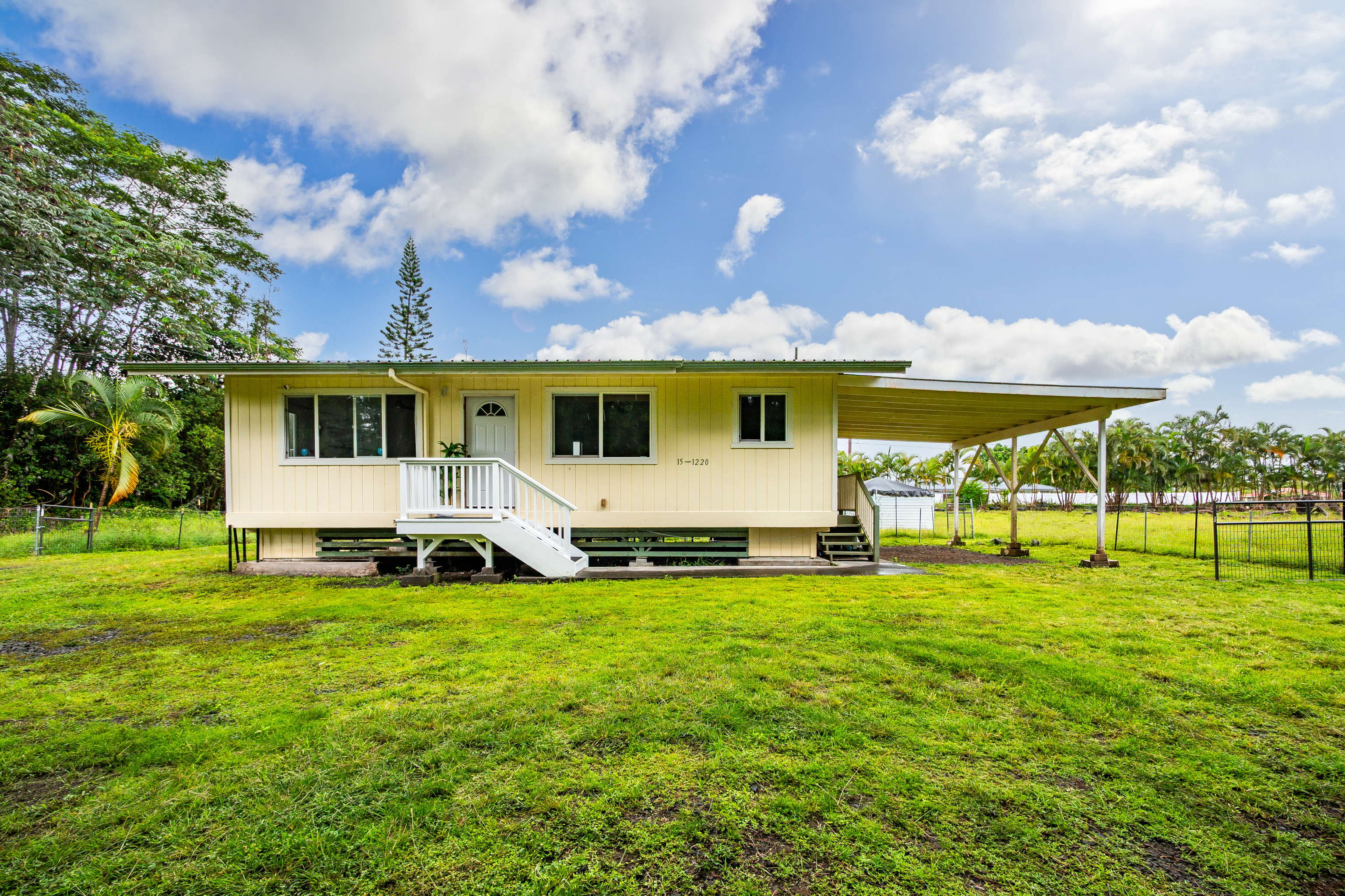 15-1220 Railroad Ave, Keaau, HI 96749