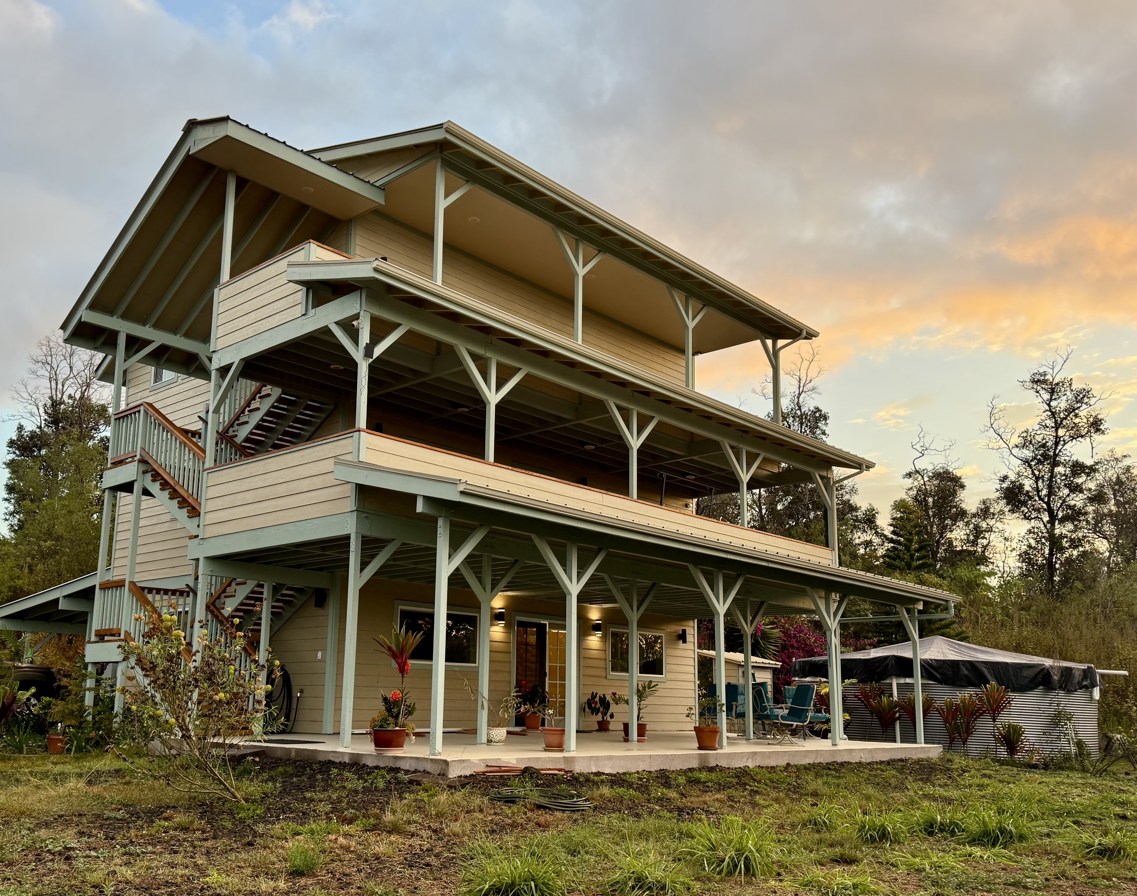 92-8764 Lehua Ln, Ocean View, HI 96737