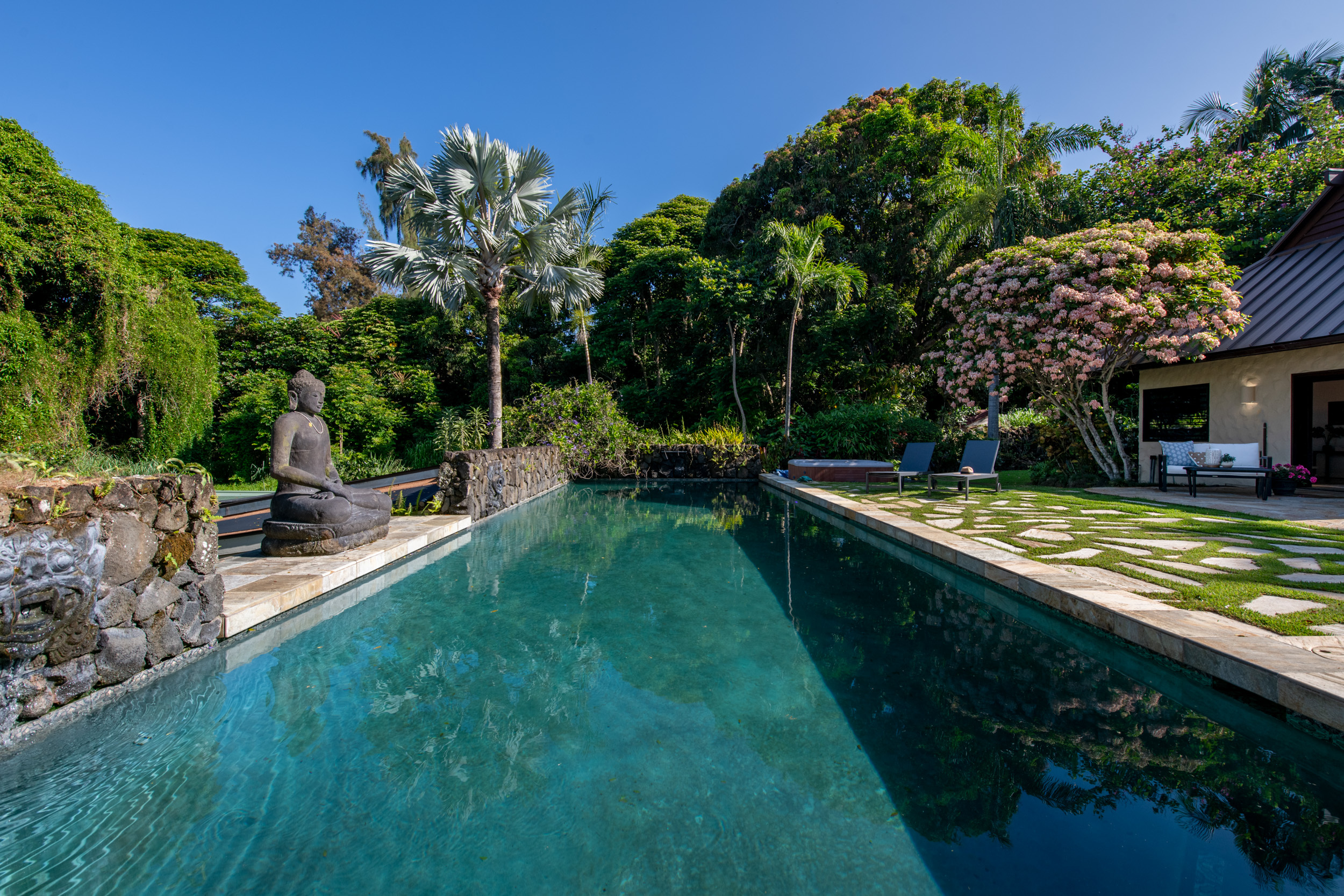 77-6236-A Mamalahoa Hwy, Holualoa, HI 96725