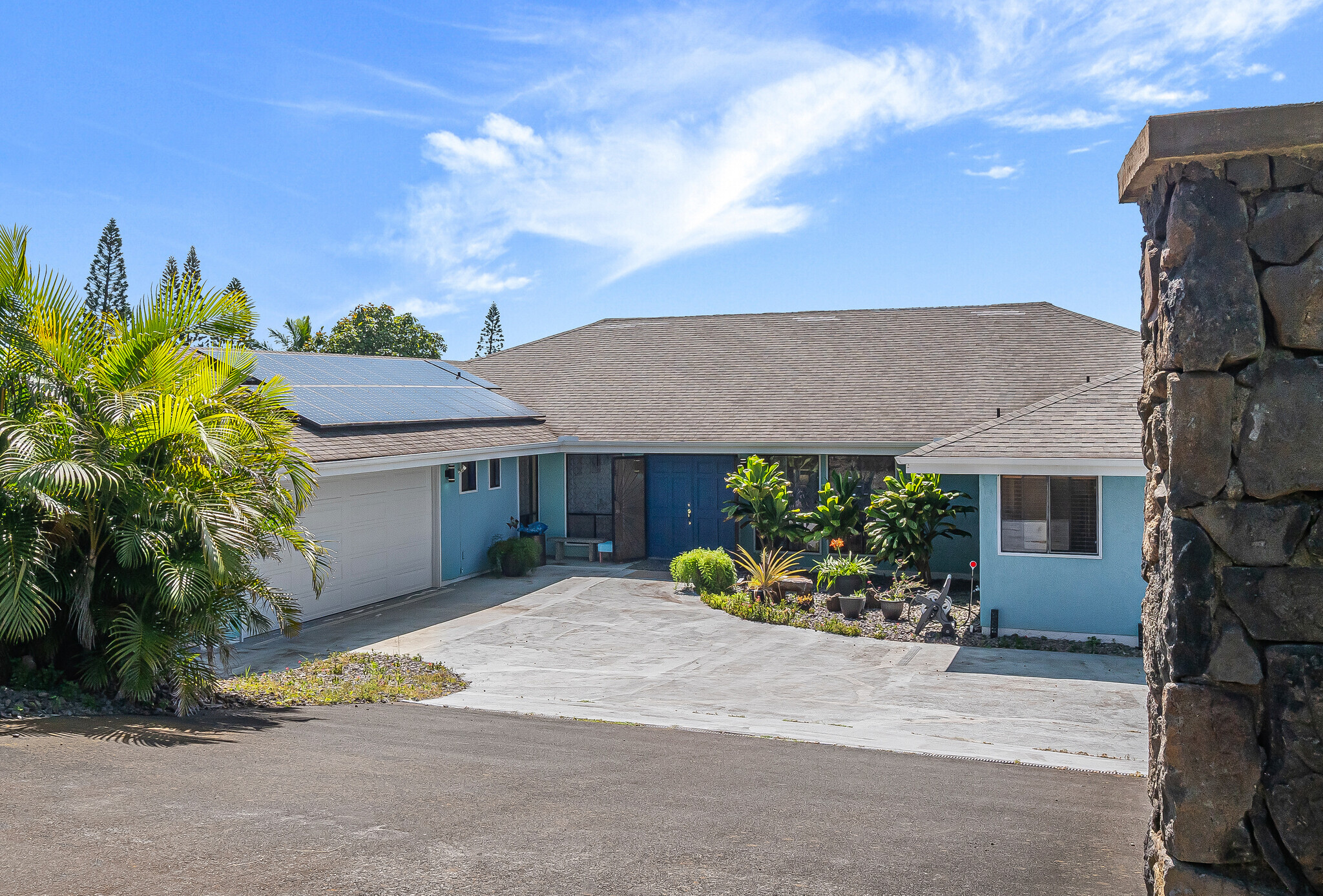 94-5824 Kilo Makani Pl, Naalehu, HI 96772