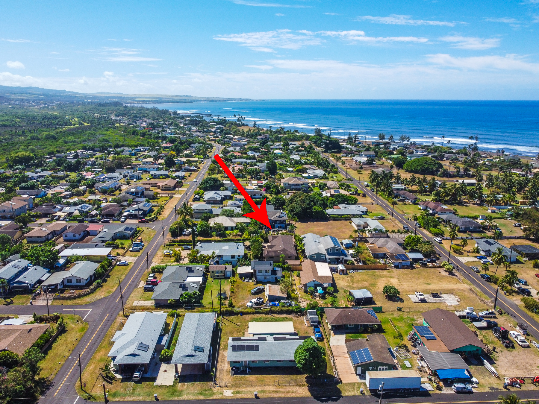 8570 Kekaha Rd, Kekaha, HI 96752