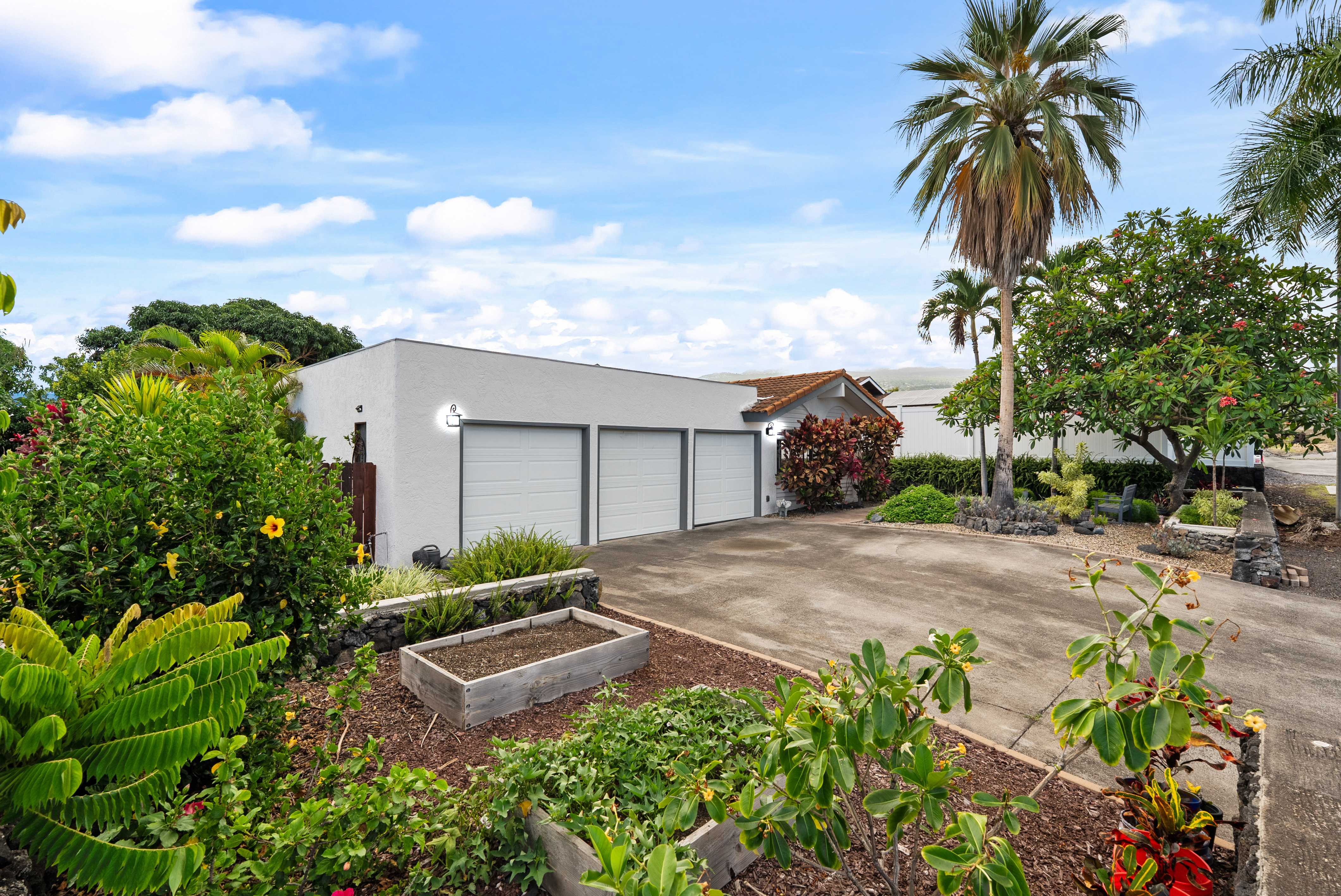 73-1101 Makamaka St, Kailua Kona, HI 96740