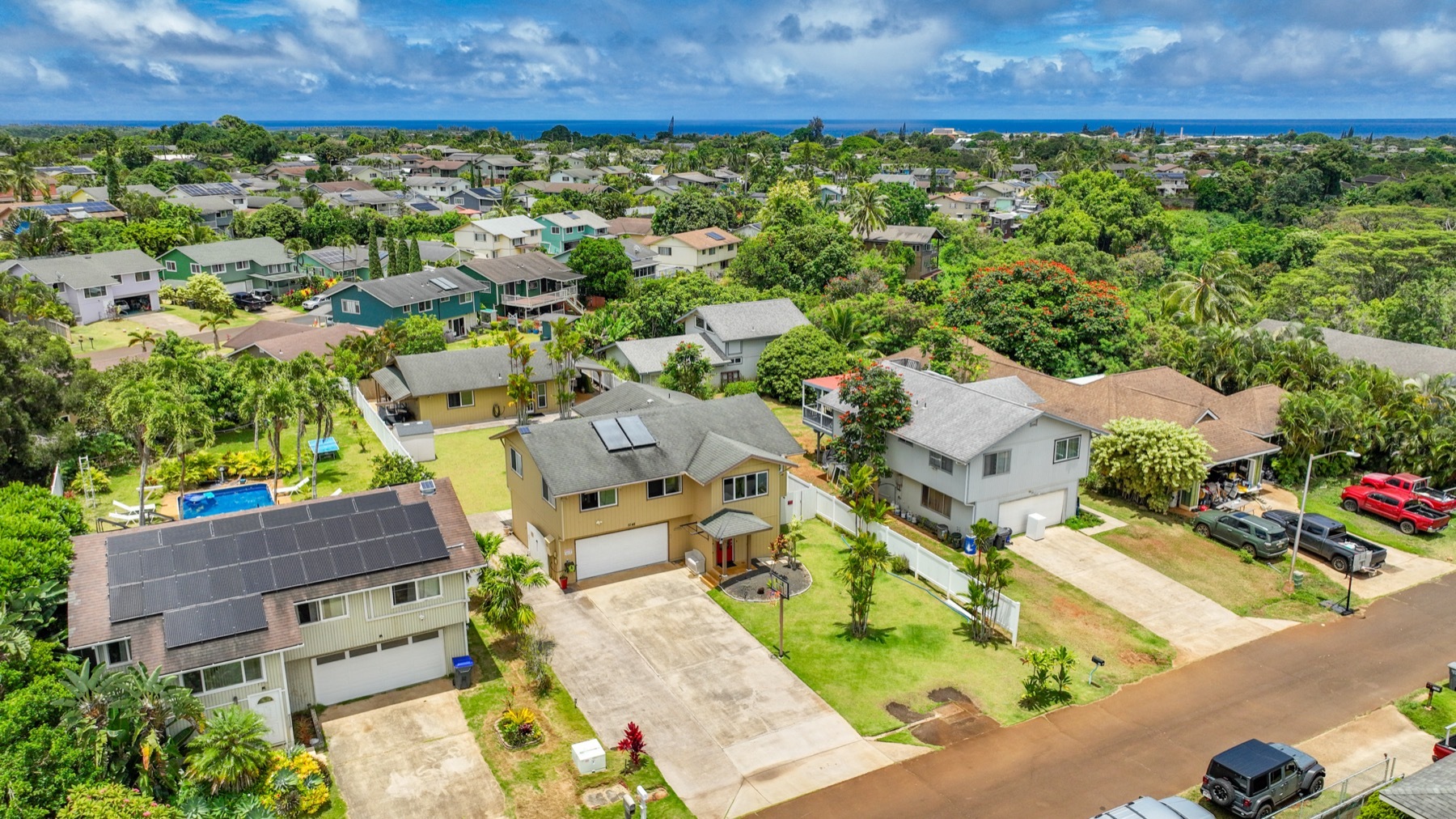 5148 Kahana St, Kapaa, HI 96746