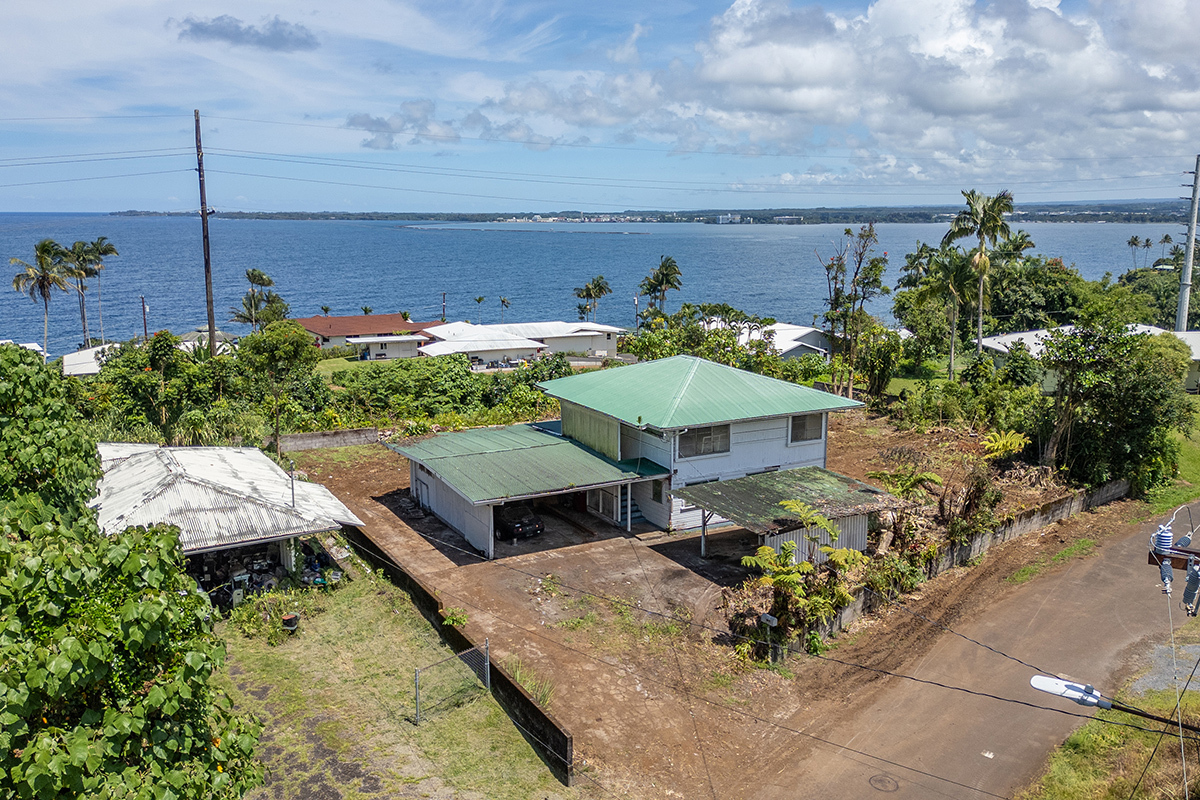 1036 Kahoa St, Hilo, HI 96720