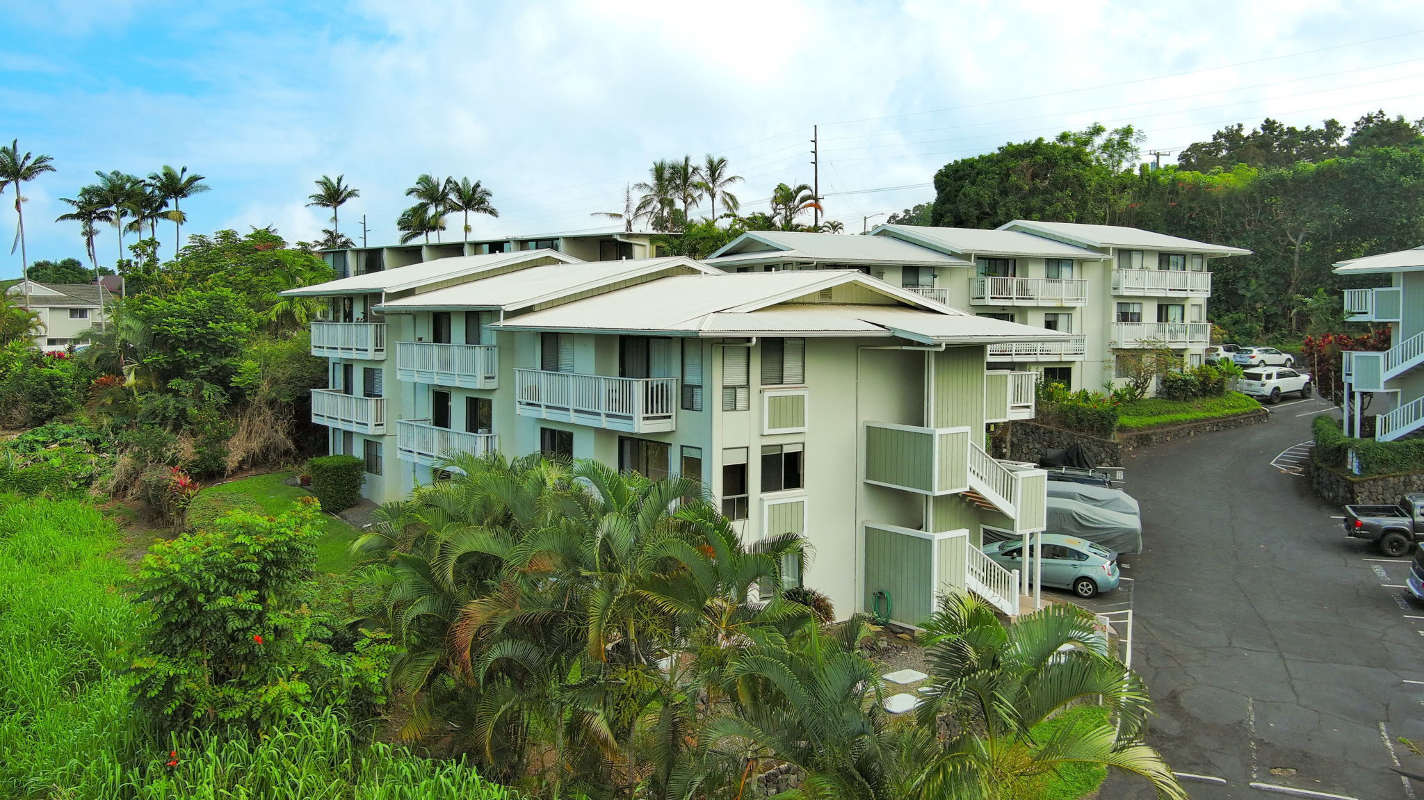 82-6065 Mamalahoa Hwy, A201, Captain Cook, HI 96704