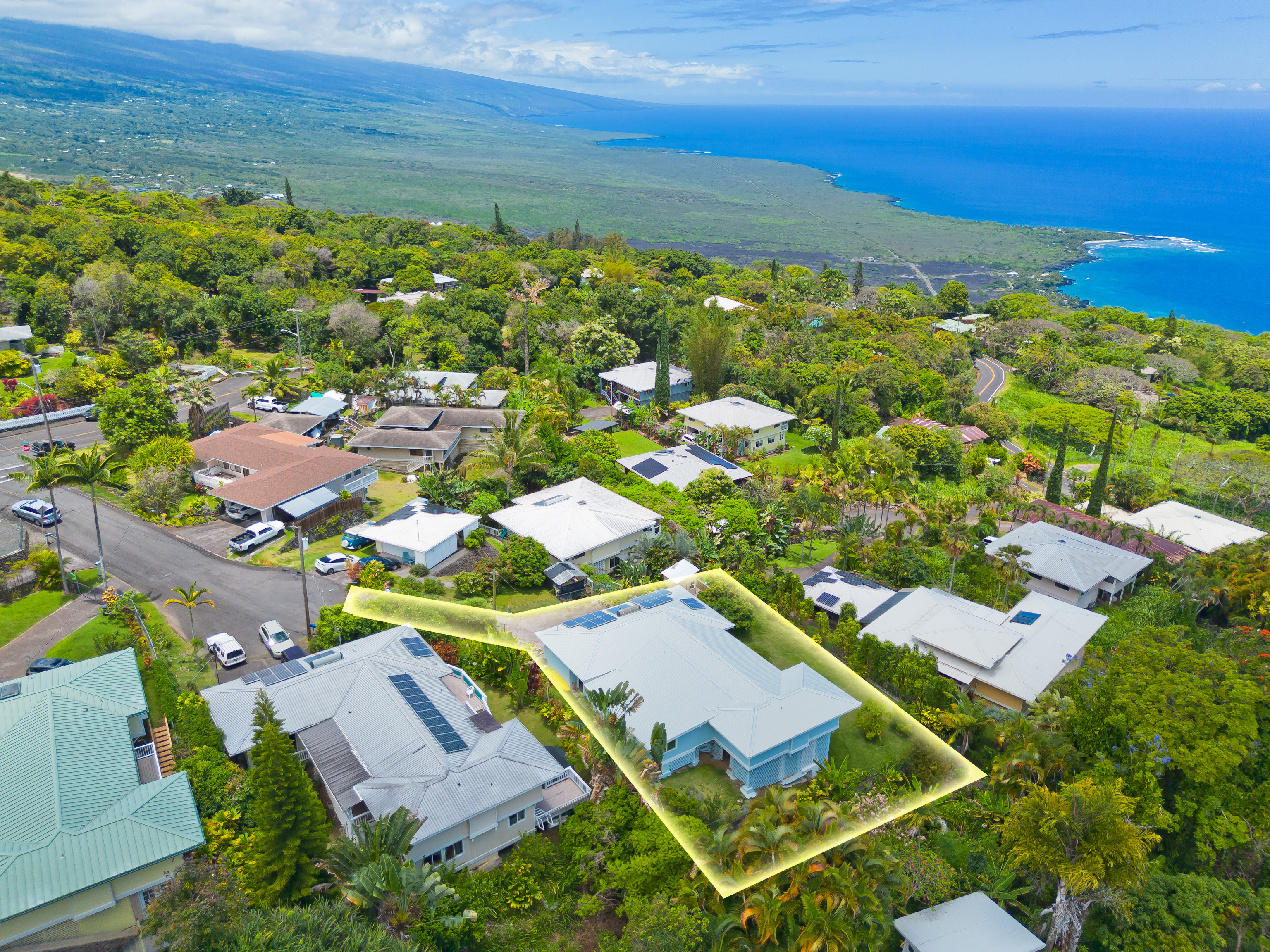 82-6173 Kololeke Pl, Captain Cook, HI 96704