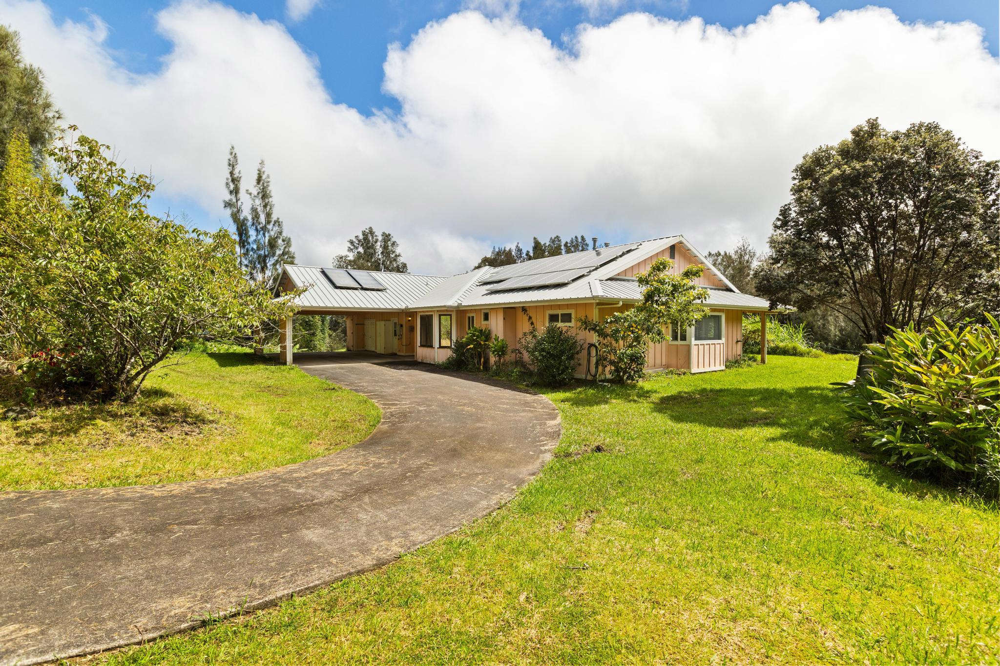 46-3993 Old Mamalahoa Highway, Honokaa, HI 96727