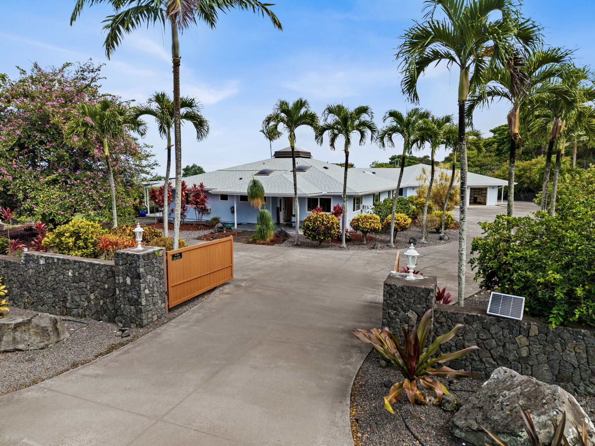 74-4908 Kiwi St, Kailua Kona, HI 96740