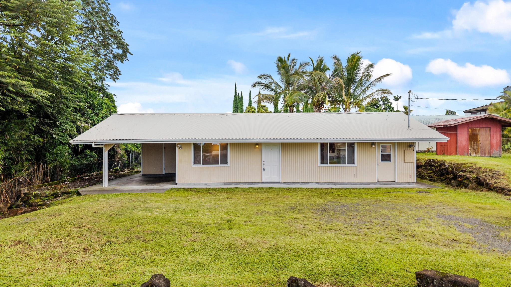 156 Malia St, Hilo, HI 96720