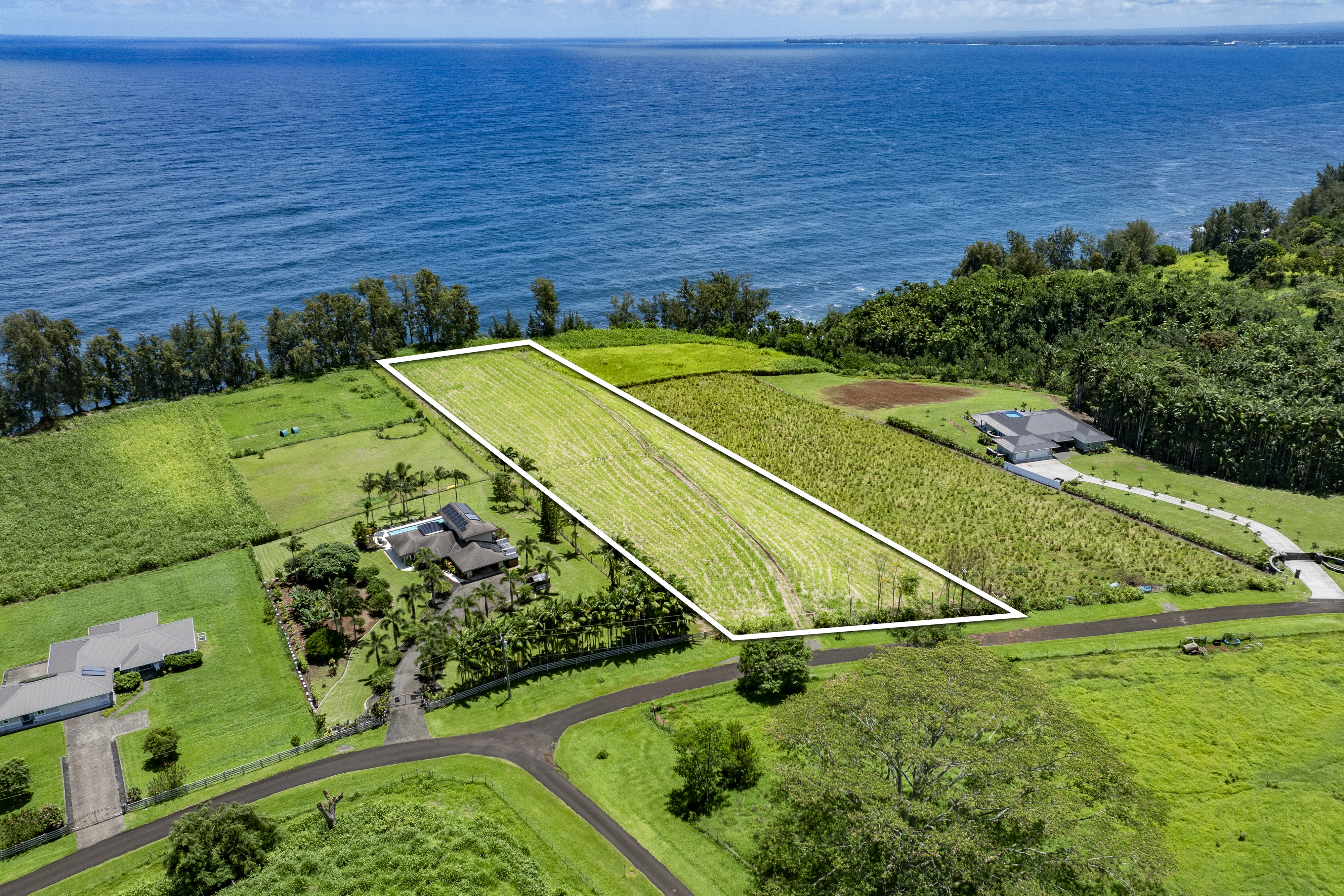 28-1114 Loa Road, Pepeekeo, HI 96783