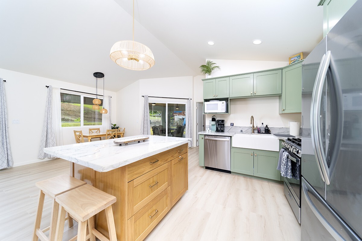 17-217 Palaai St, Keaau, HI 96749