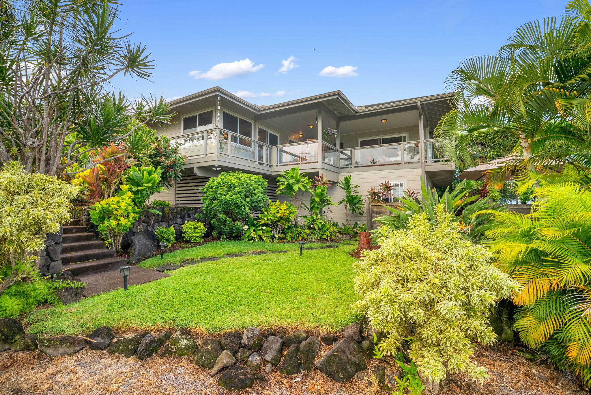 81-6630 Kekaa Pl, Kealakekua, HI 96750