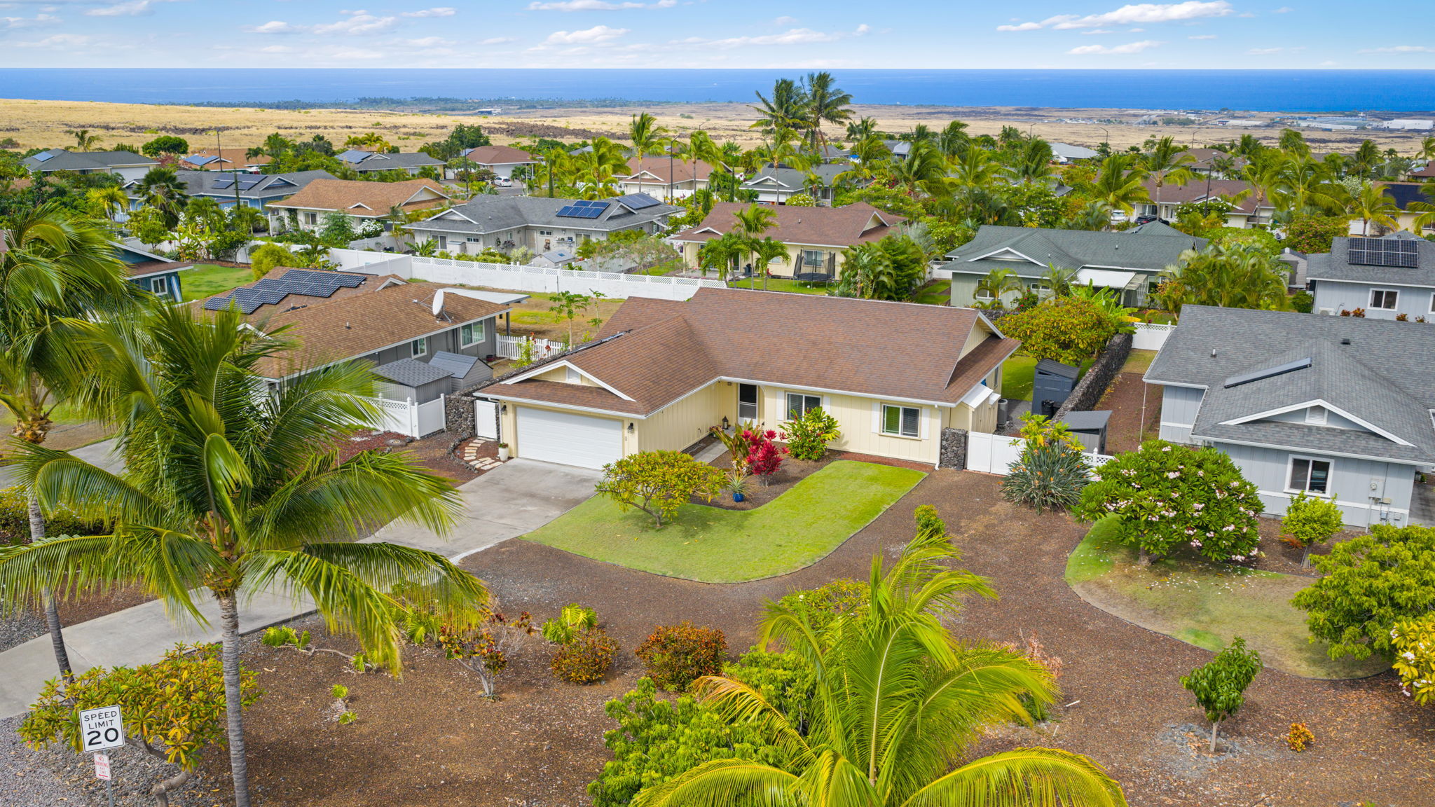 73-4356 Waipahe St, Kailua Kona, HI 96740