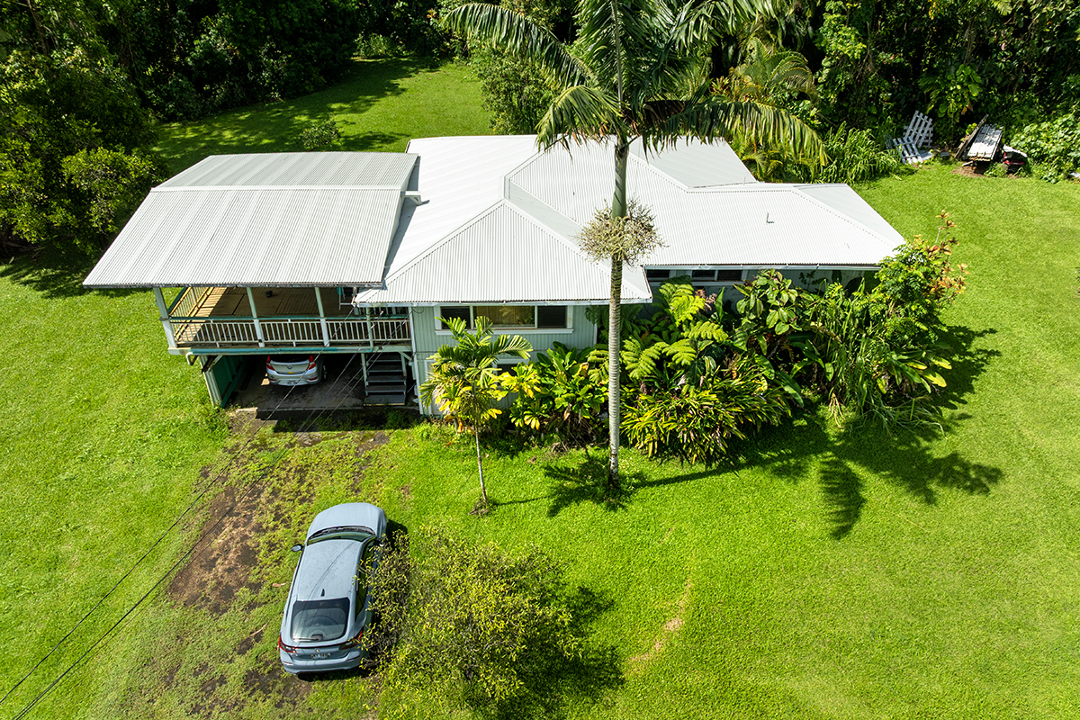 27-106 Ohanakupa Rd, Papaikou, HI 96781