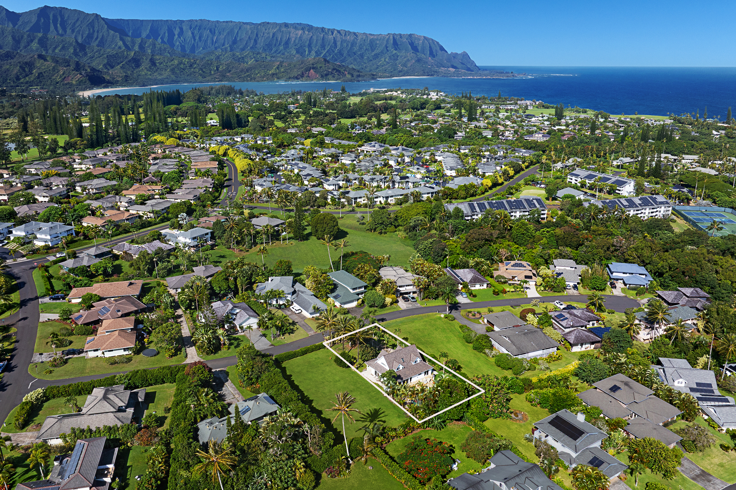 4882 Akai Pl, Princeville, HI 96722