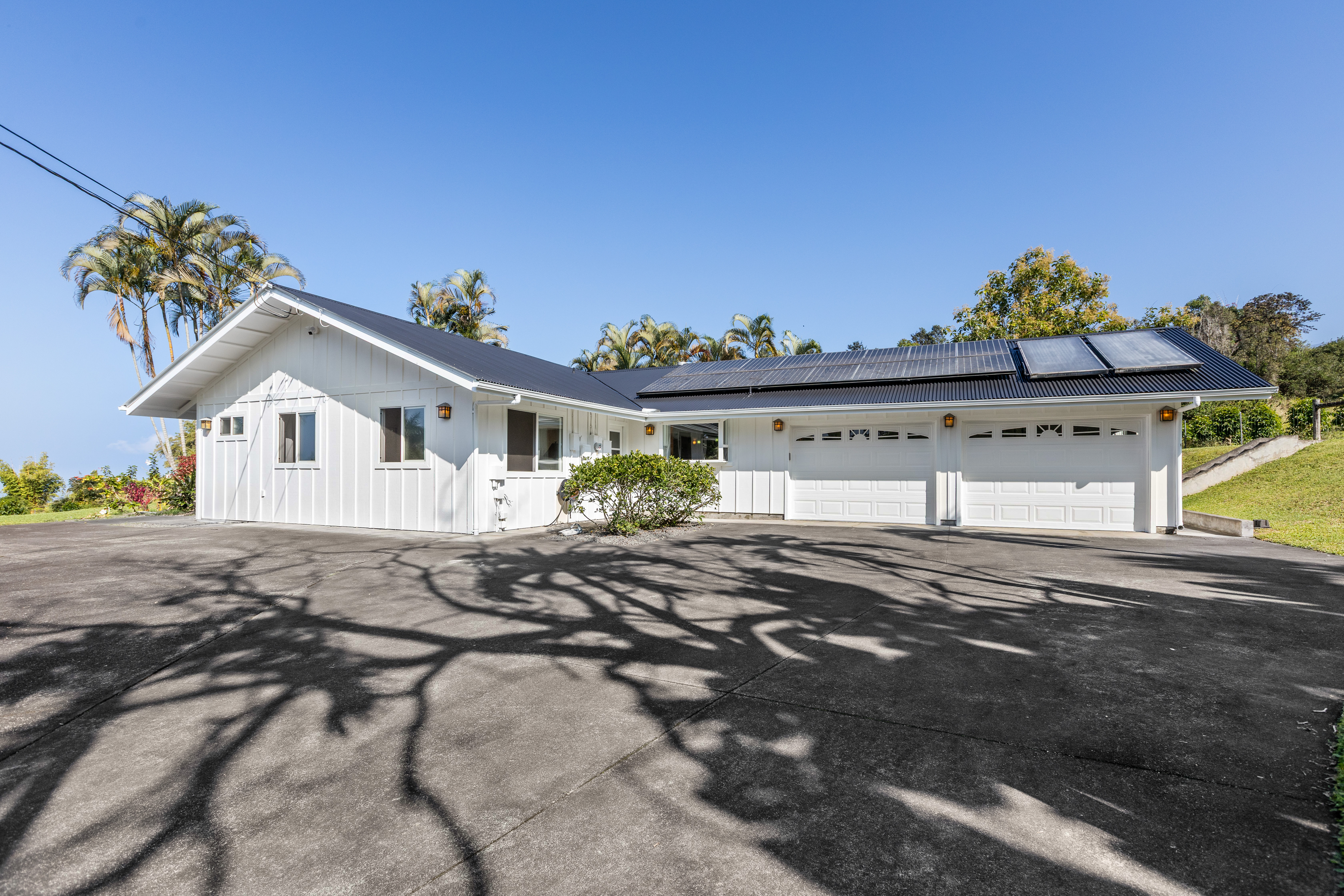 75-1069-A Kamalani St, Holualoa, HI 96725