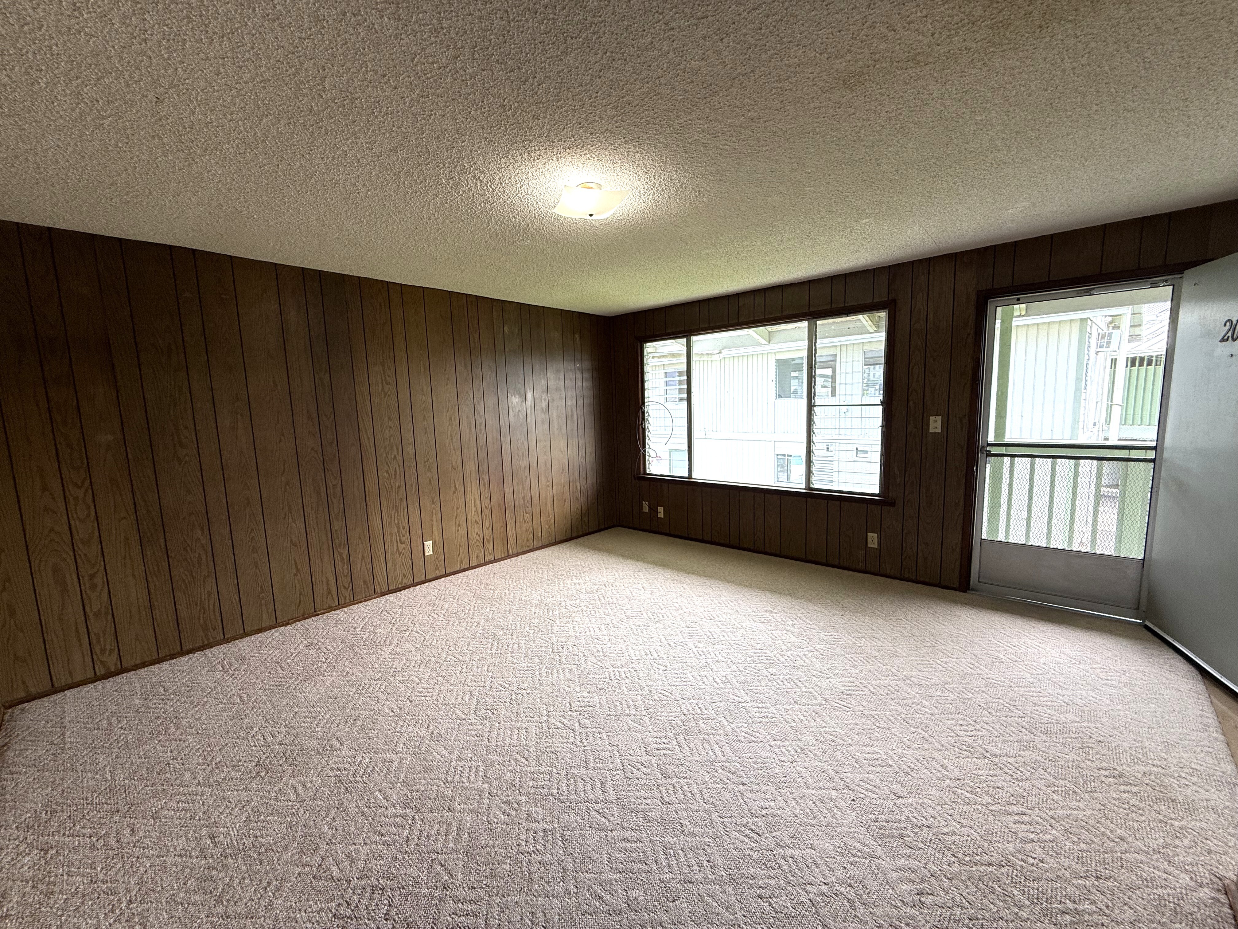 485 Waianuenue Ave, 201, Hilo, HI 96720