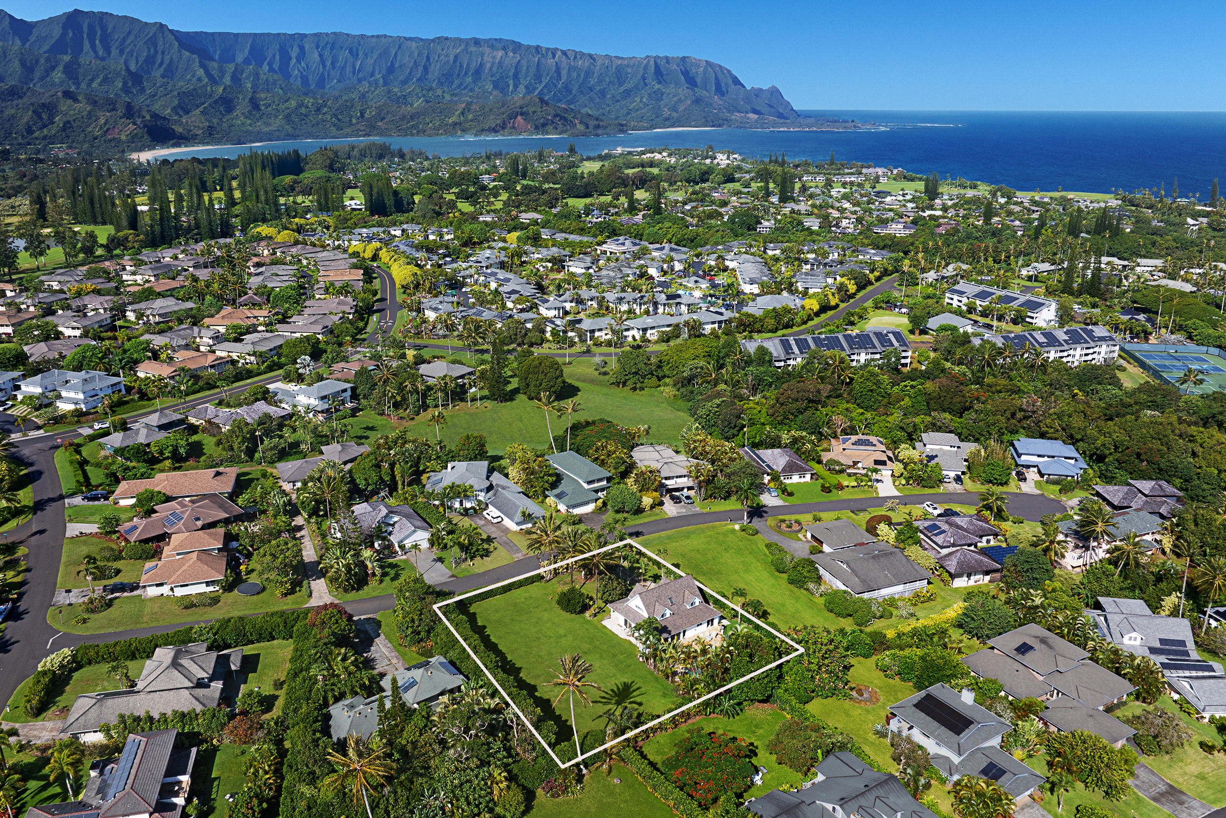4882 Akai Pl, Princeville, HI 96722