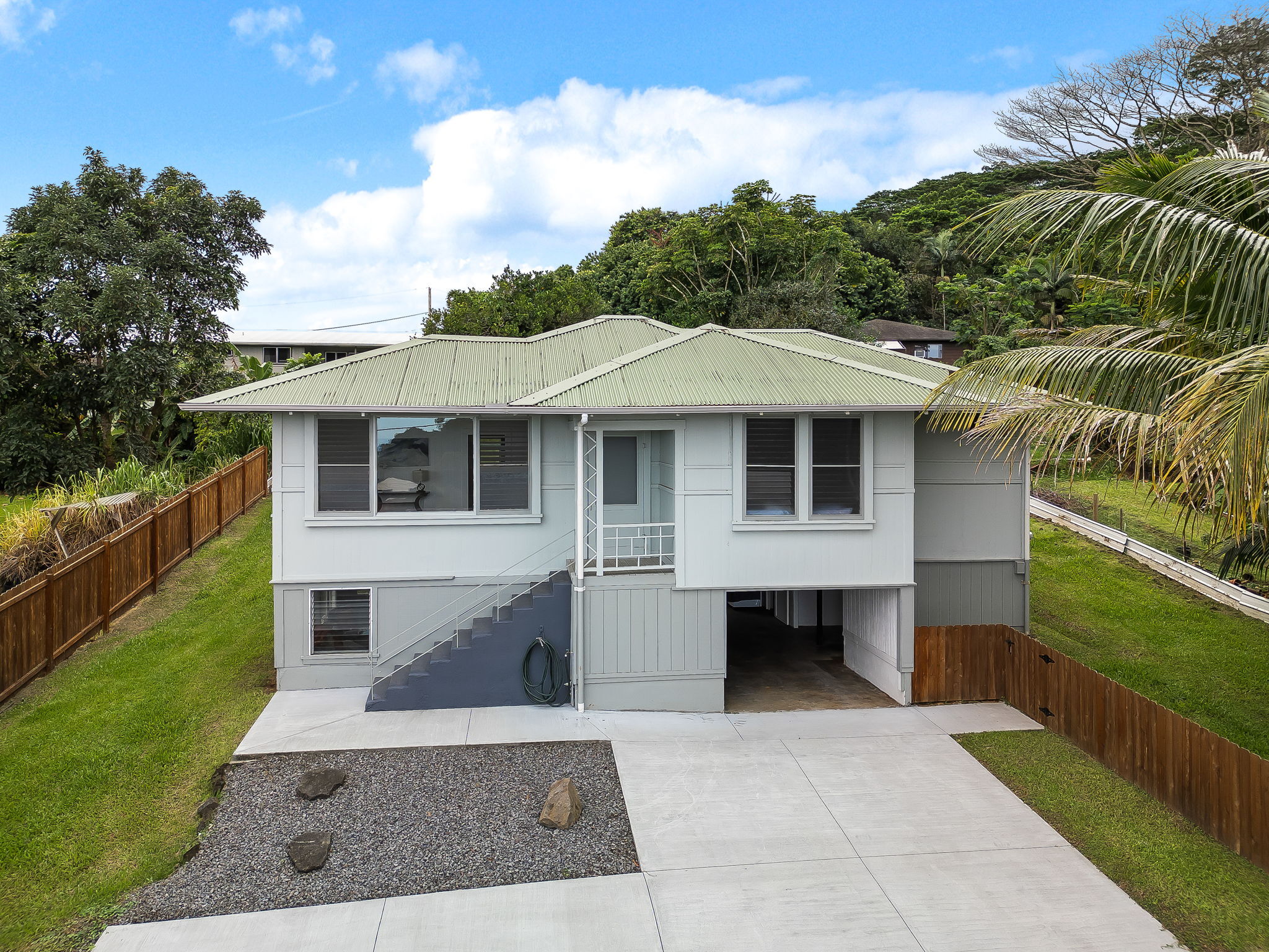 39 Ekaha St, Hilo, HI 96720