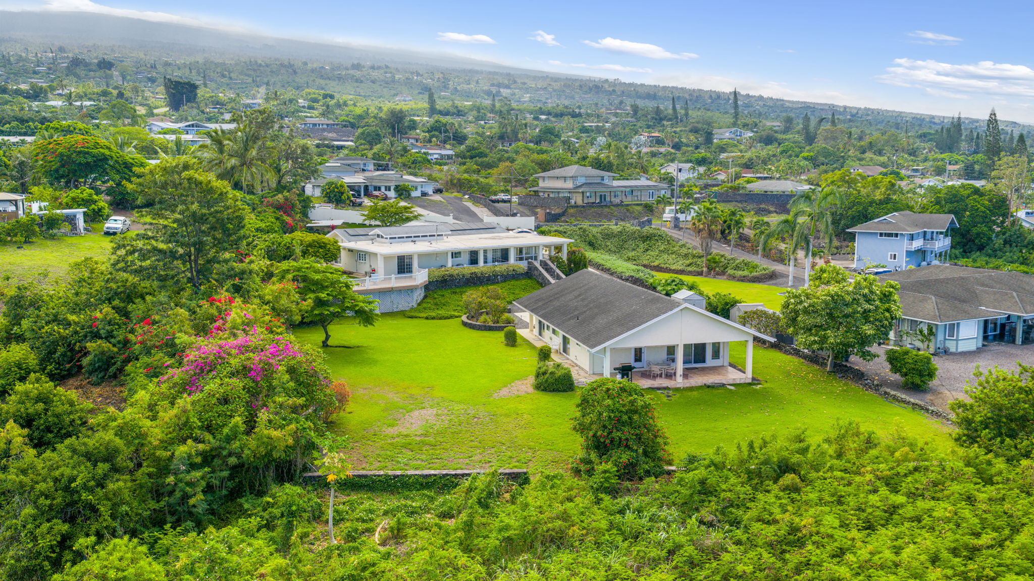 73-4394 Holoholo St, Kailua Kona, HI 96740
