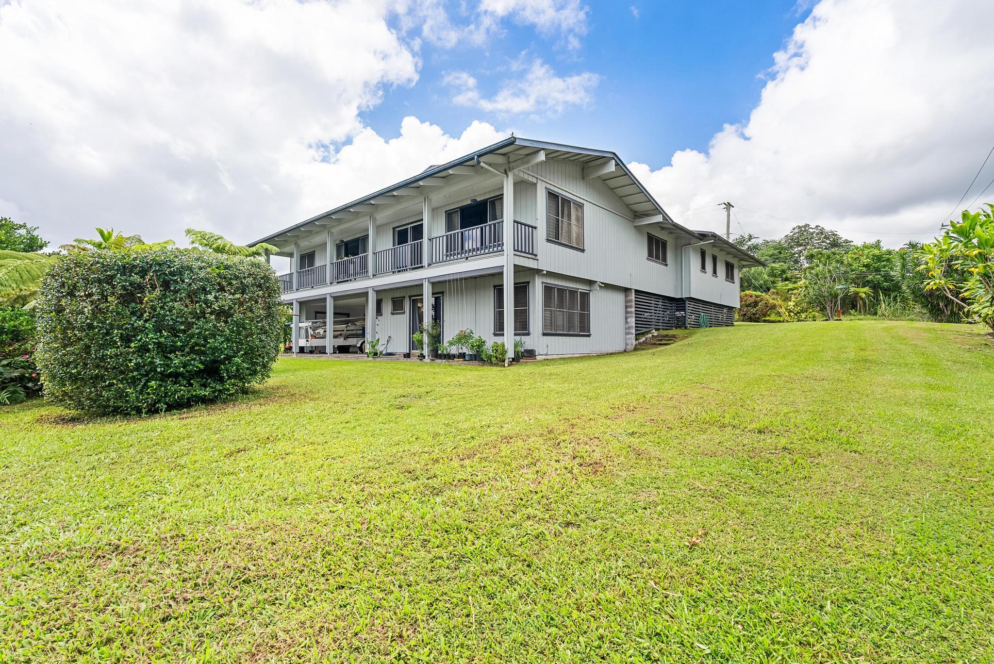 7 Wainohia St, Hilo, HI 96720