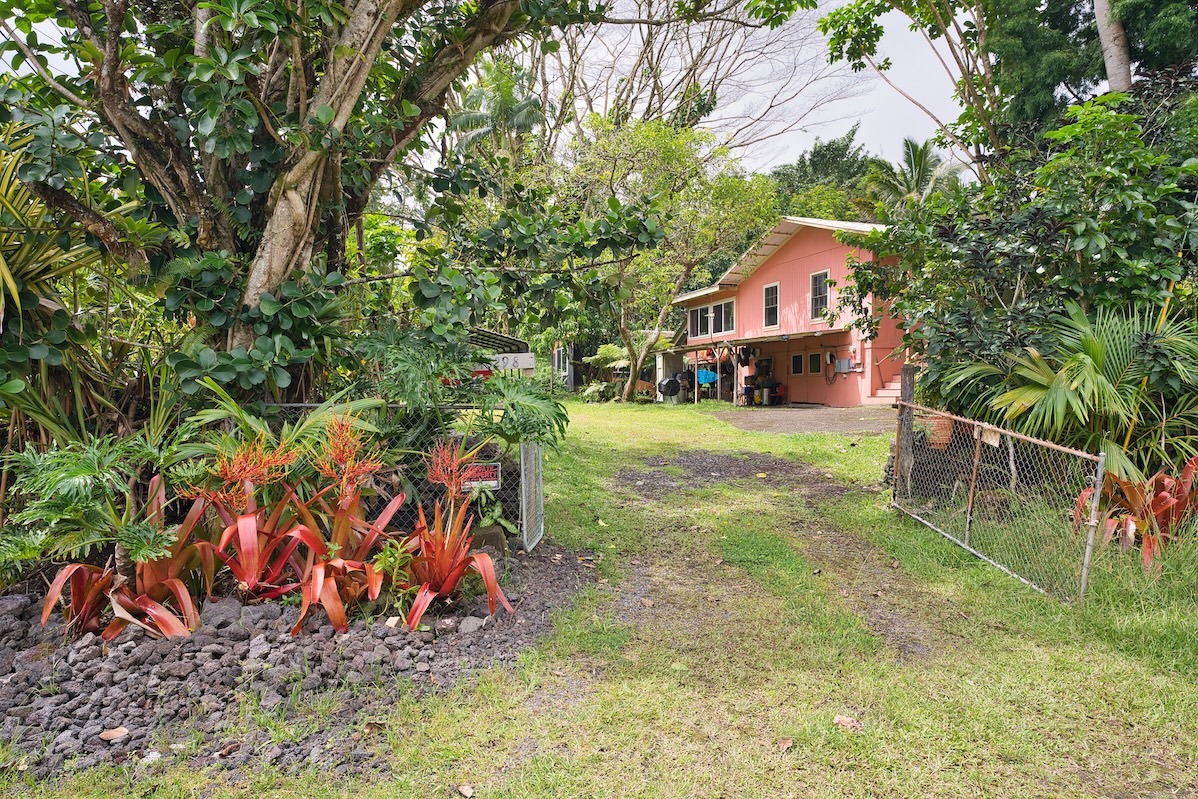 14-3298 Pualaa Rd, Pahoa, HI 96778