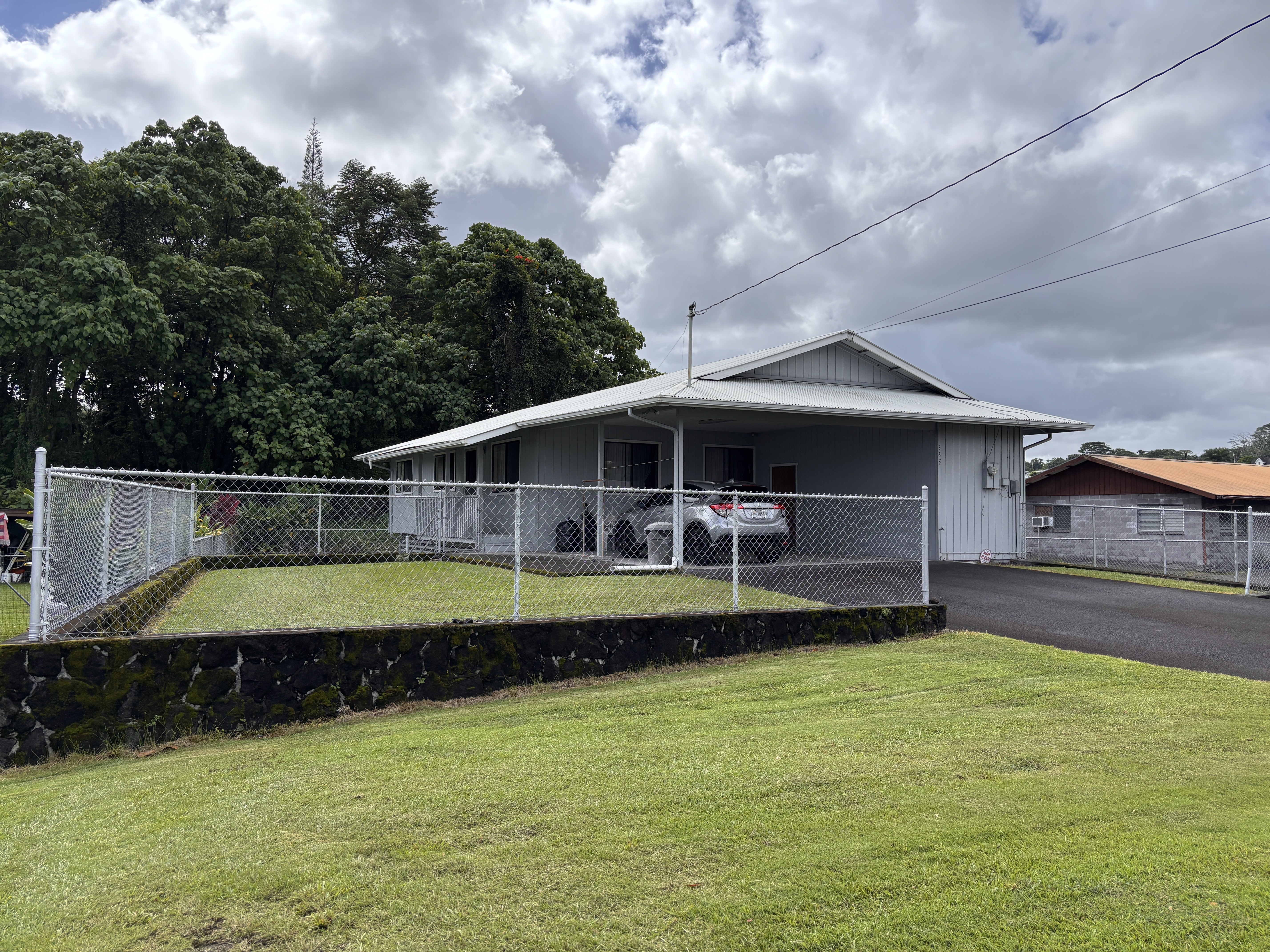 365 Kukuau St, Hilo, HI 96720