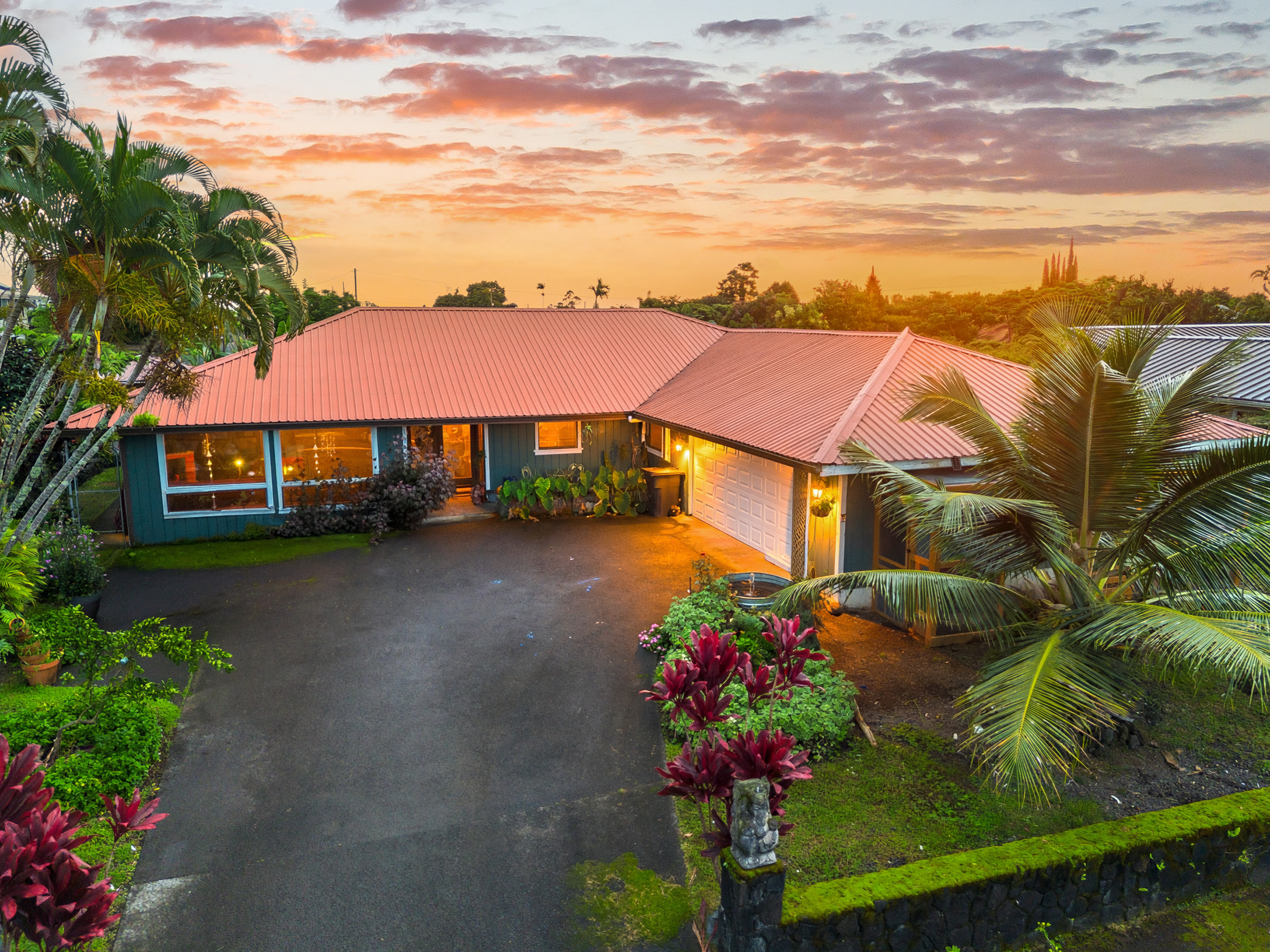 1700 Mona Loop, Hilo, HI 96720