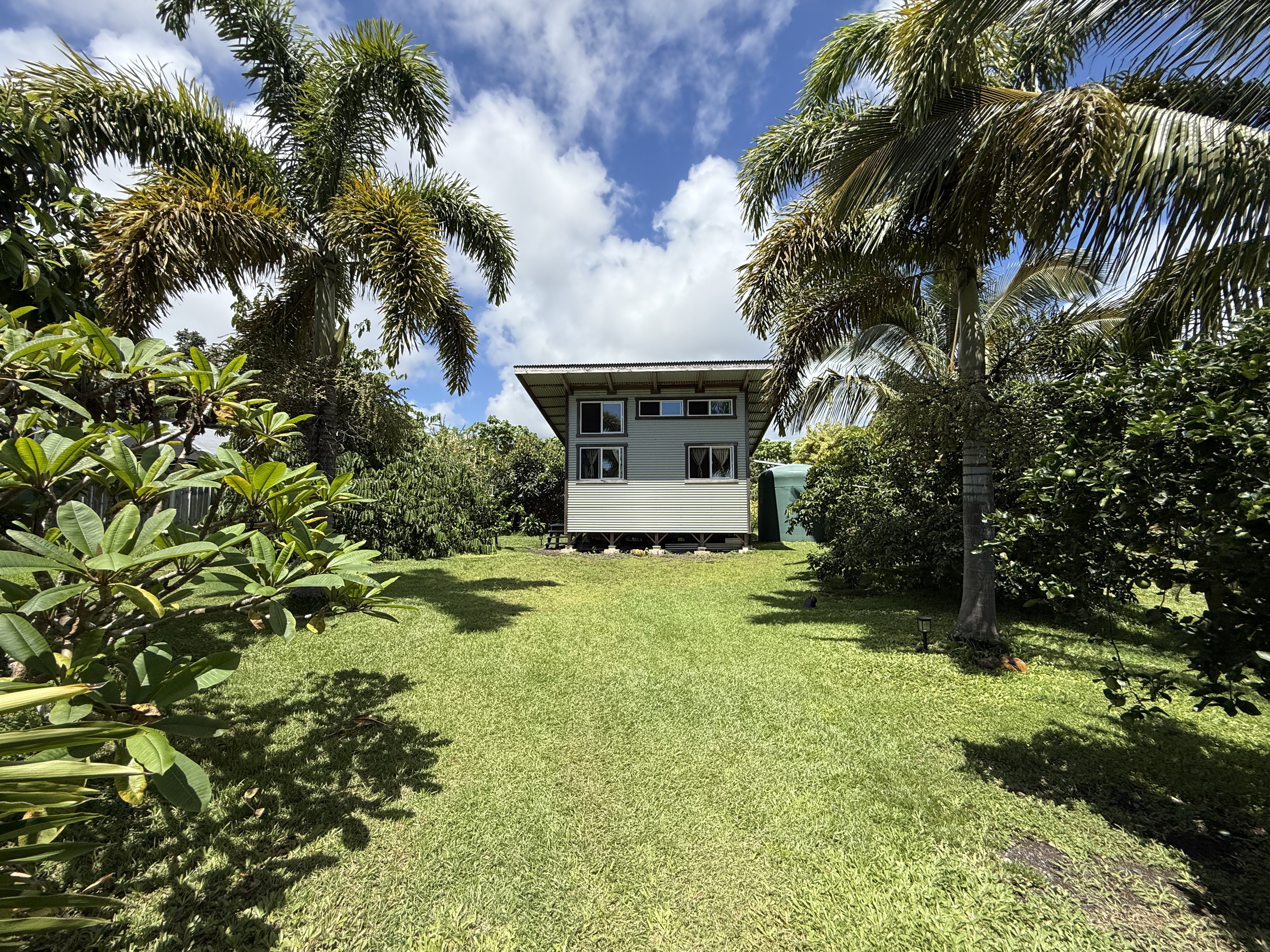 29 Pohakupele Lp, Pahoa, HI 96778