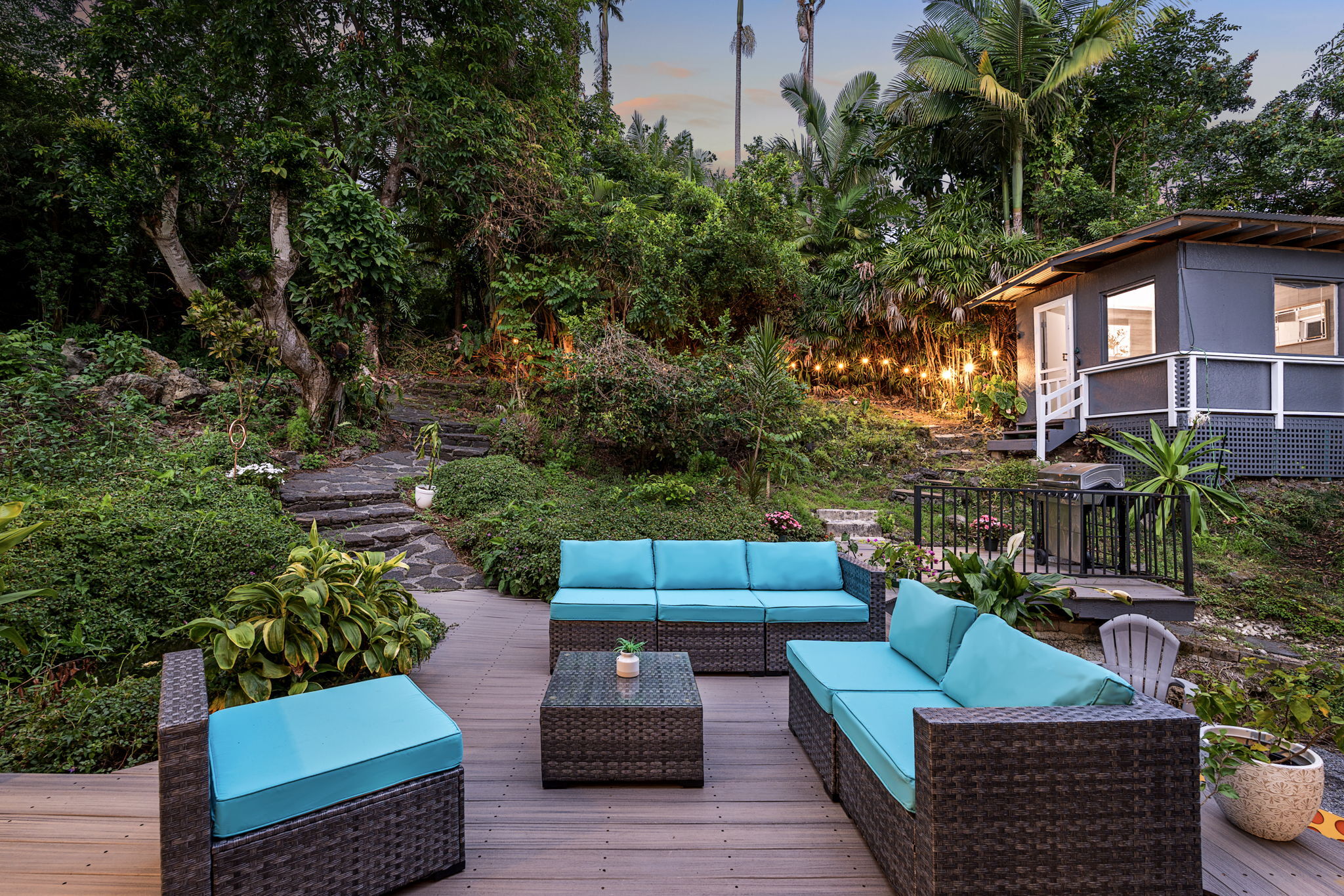 75-5275 Mamalahoa Highway, Holualoa, HI 96725