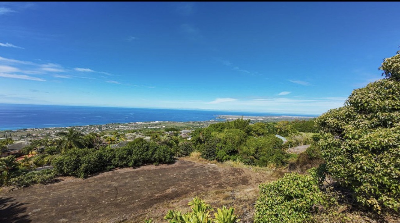 76-855 Pakalakala Pl, Kailua Kona, HI 96740