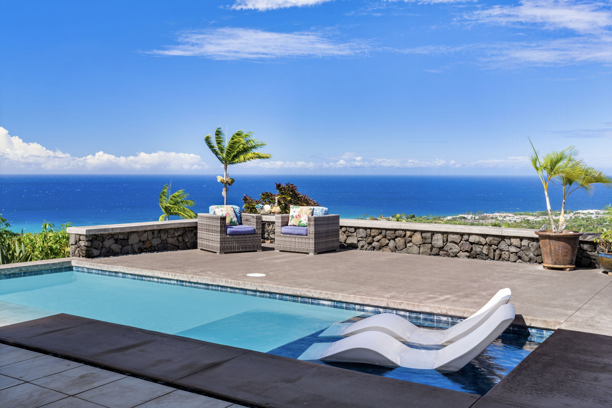 76-4338 Kinau St, Kailua Kona, HI 96740