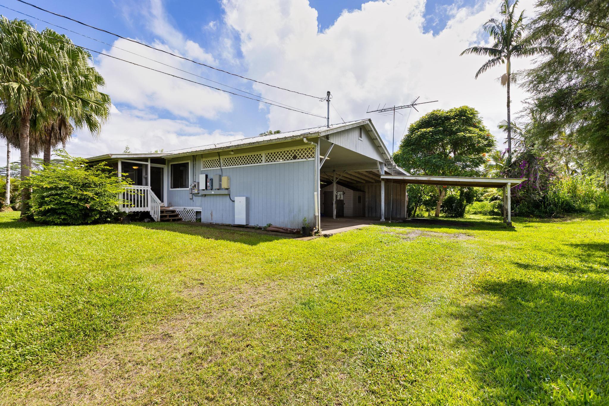 15-1960 17Th Ave, Keaau, HI 96749