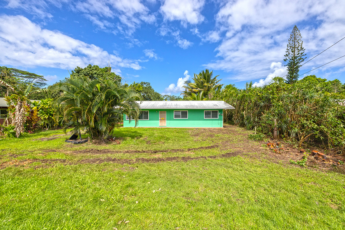 15-2687 Mano St, Pahoa, HI 96778